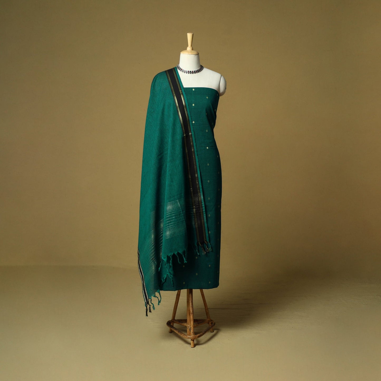 Zari buti jacquard cotton 3pc unstitched dress material 54