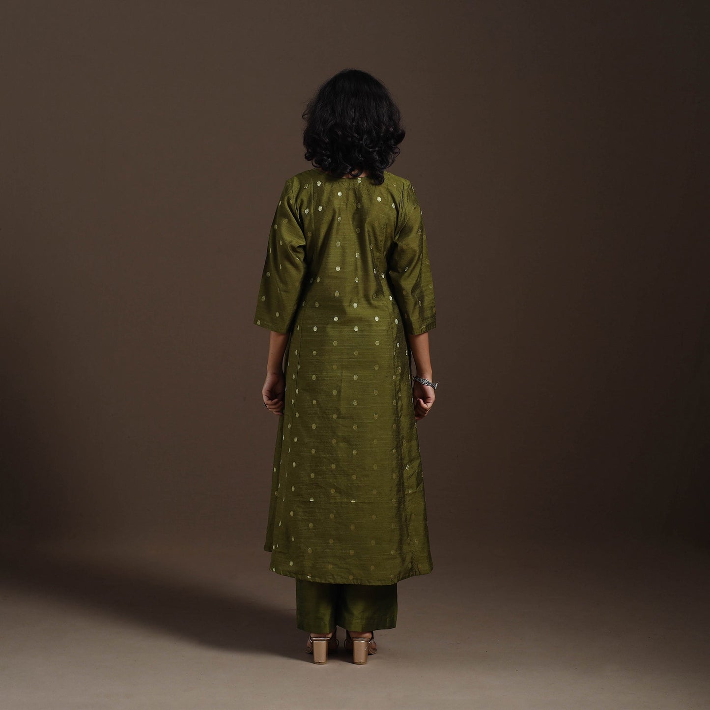 Green Zari Buti A-Line Spun Dupion Silk Kurta Set (Set of 2)