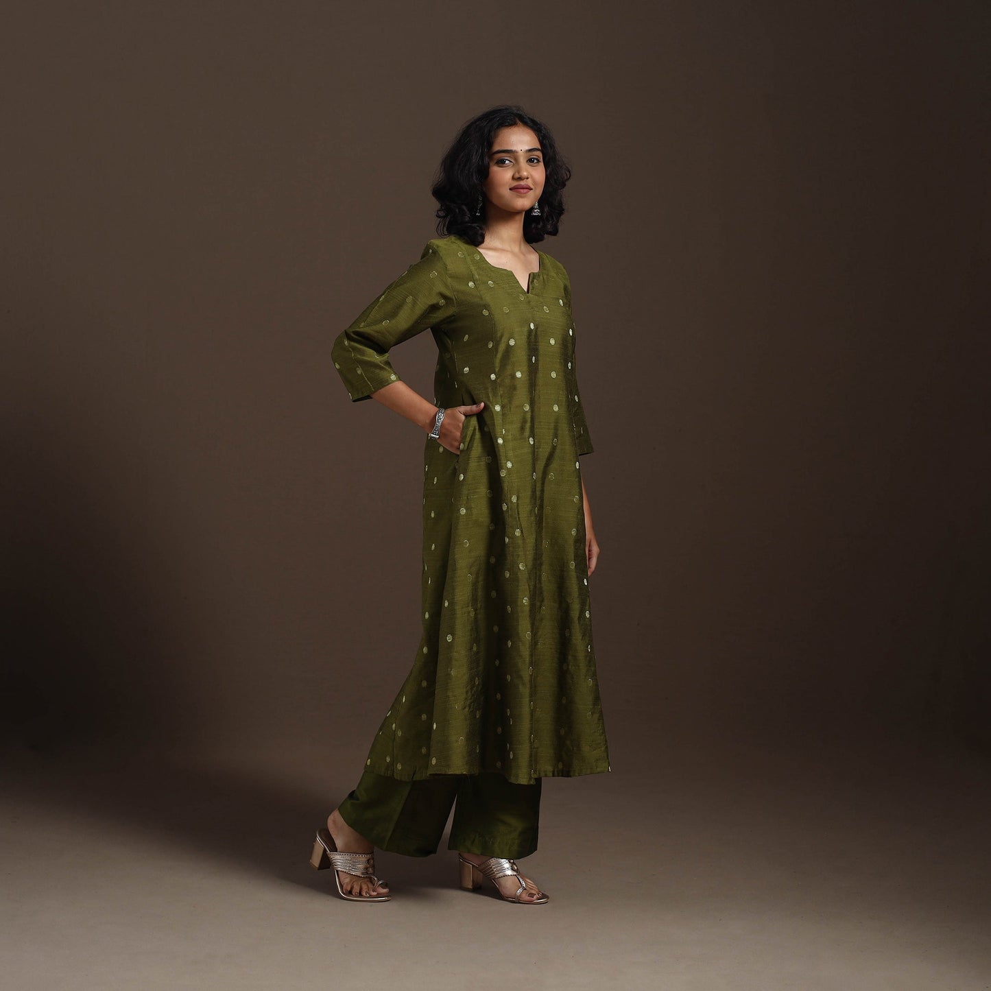 Green Zari Buti A-Line Spun Dupion Silk Kurta Set (Set of 2)