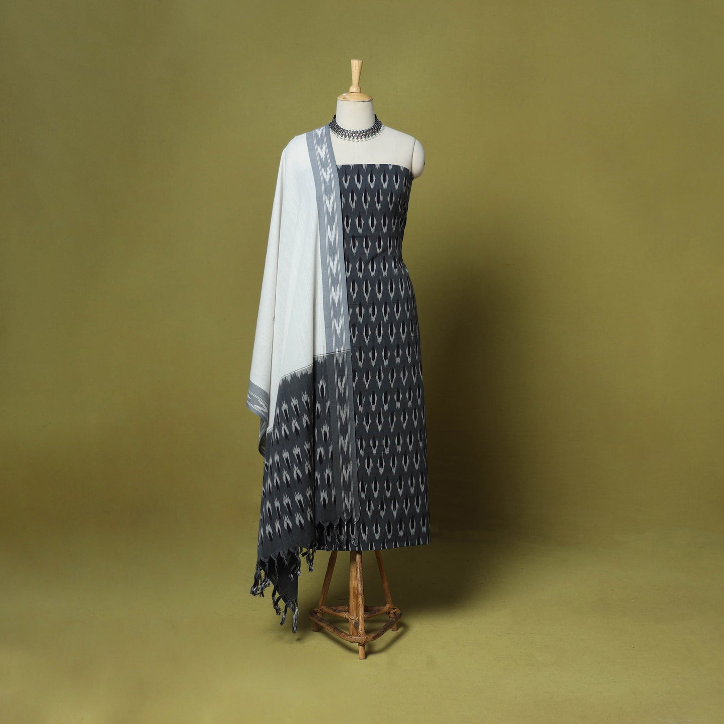 Grey - 3pc handloom cotton unstitched pochampally ikat