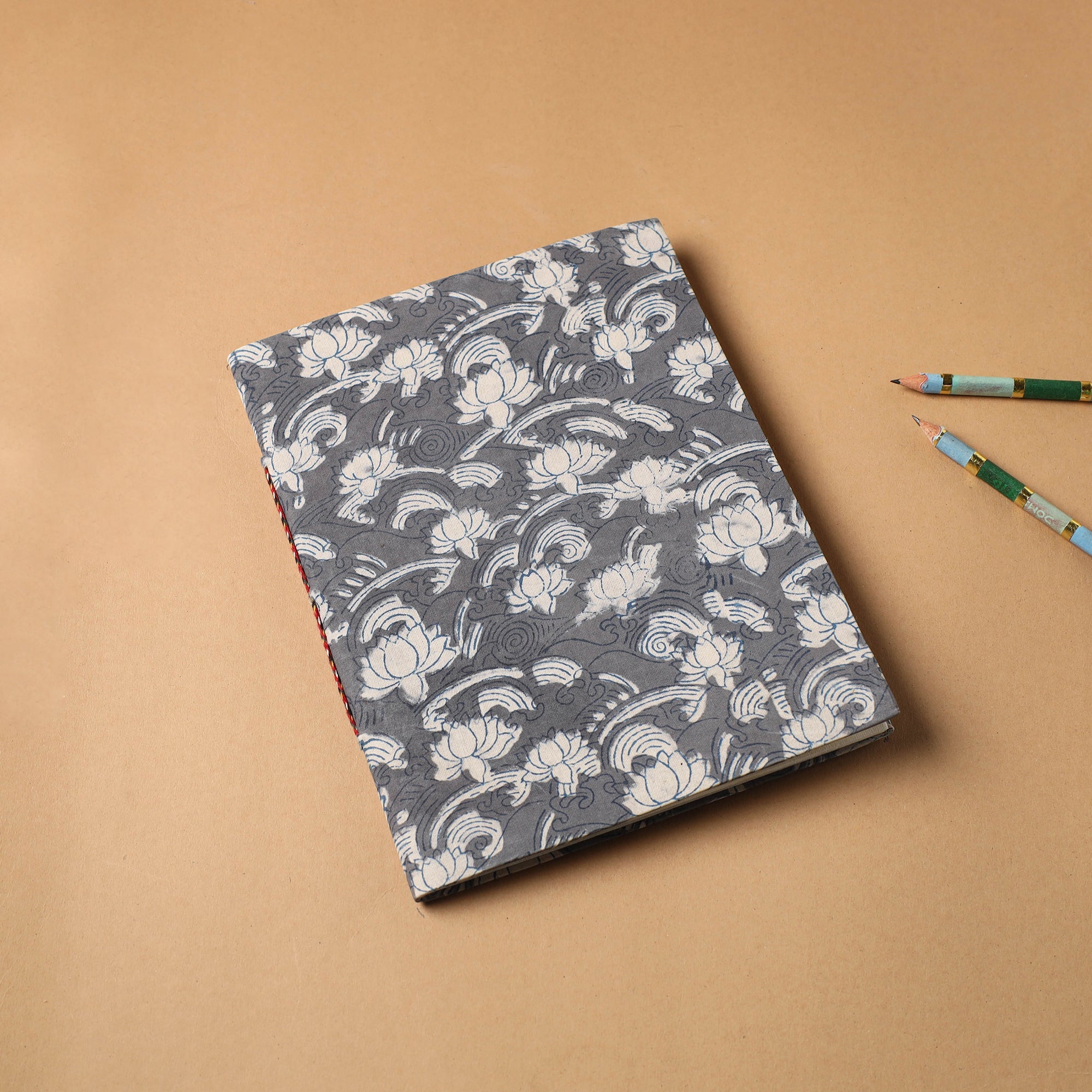 Black - Kalamkari Fabric Cover Handmade Paper Notebook (9 x 7 in) main image 1