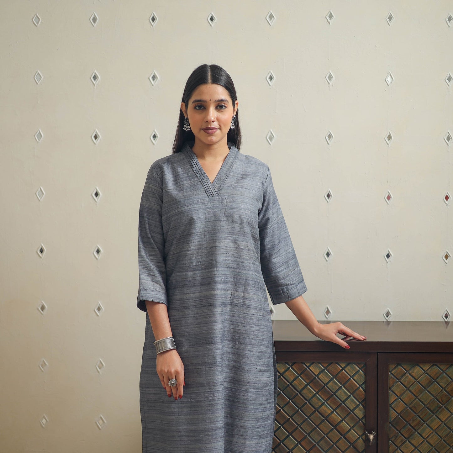 Grey Bhagalpuri Handwoven Desi Tussar Silk Plain Kurta for Women