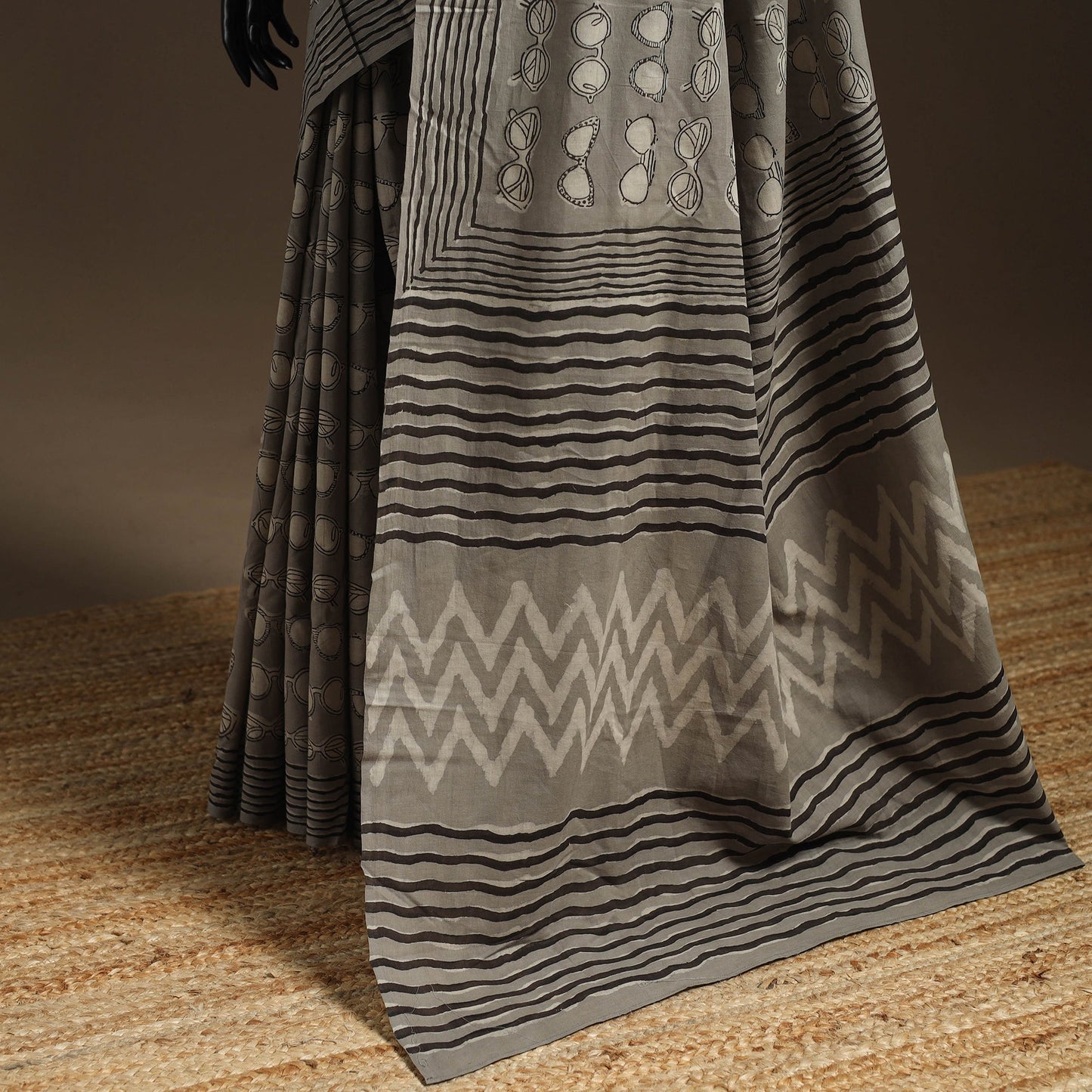 Grey - bindaas art natural dyed cotton saree 09