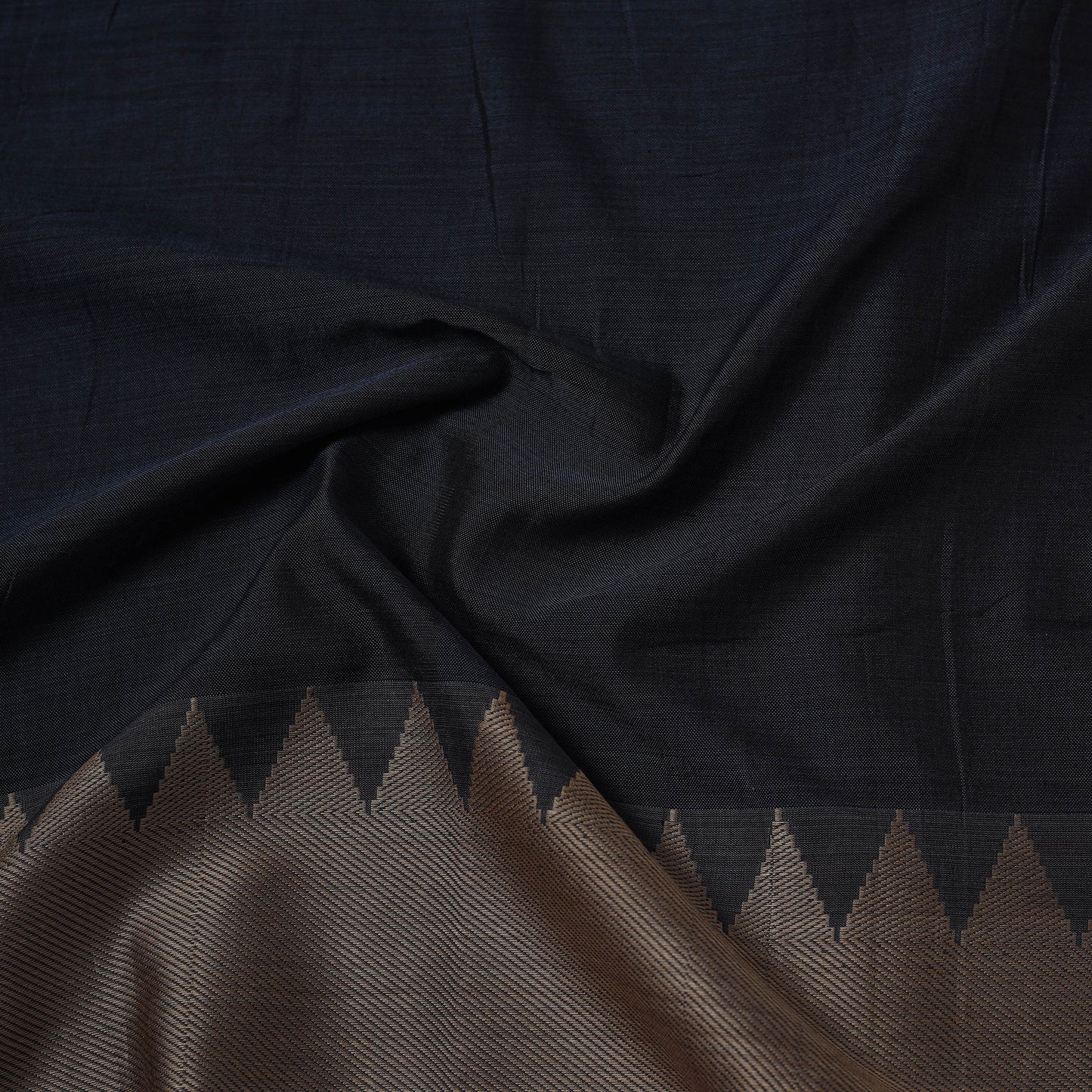 Dharwad cotton fabric with border 33 - handcrafted
