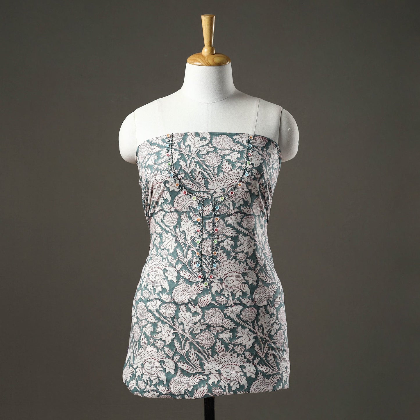 Buy Embroidered Sanganeri Block Print Cotton Kurta Material with Beads - 2.5 Meter Online at iTokri.com