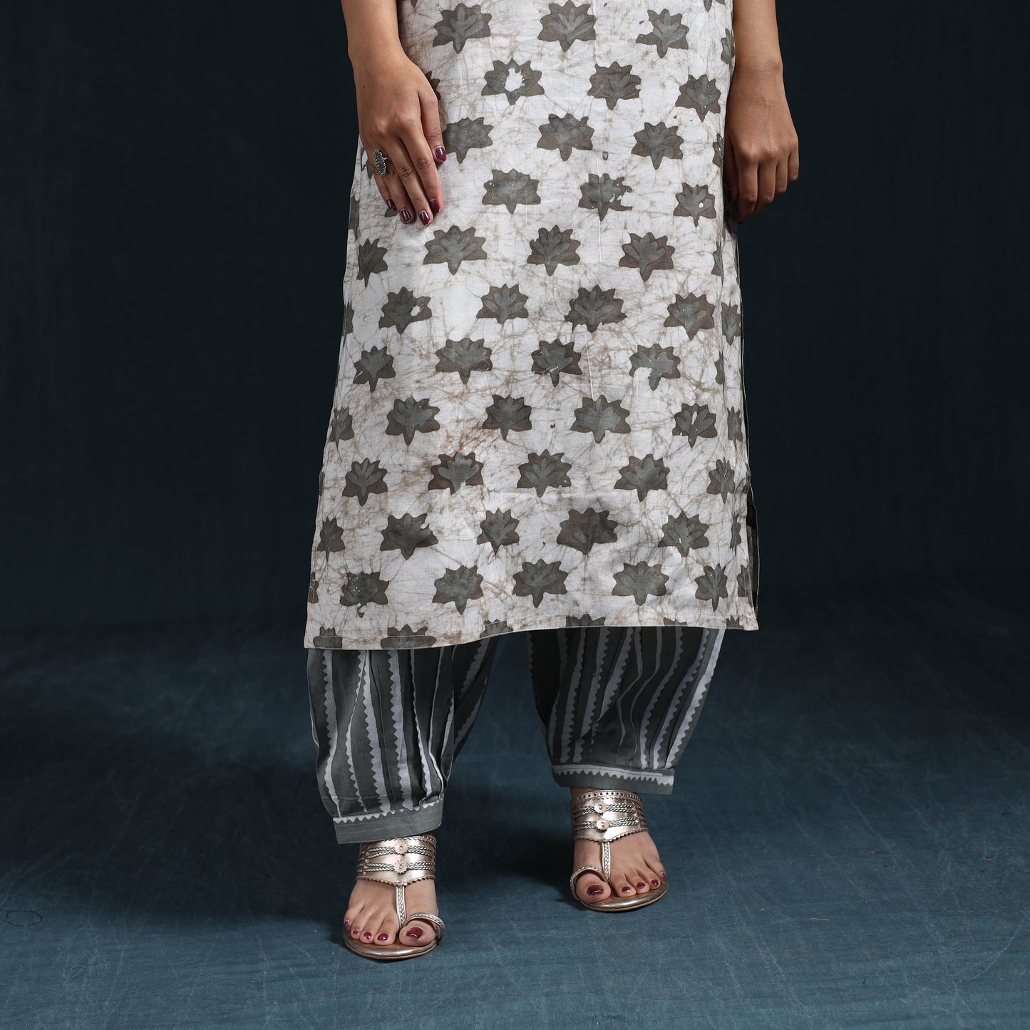 Hand batik cotton suit set with dupatta for women 07