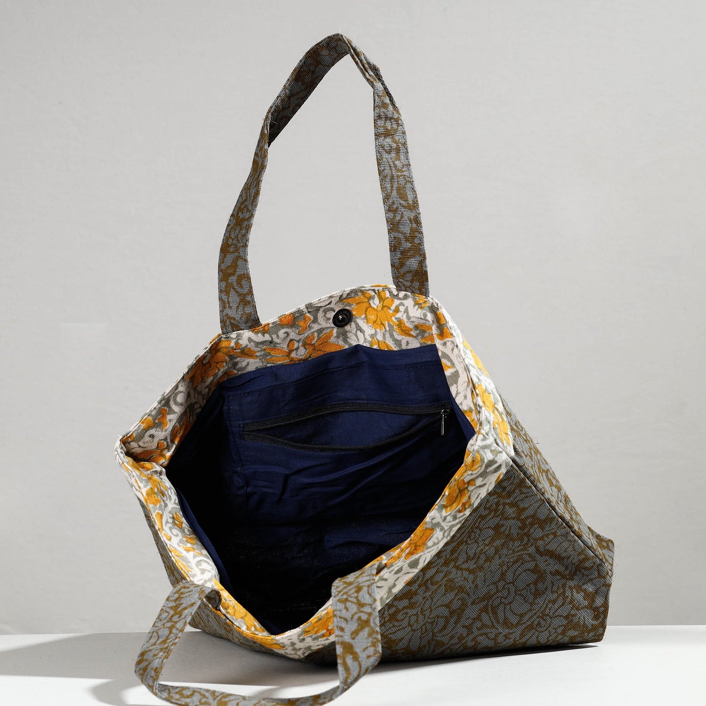 Hand Block Printed Laminated Jute Shoulder Bag