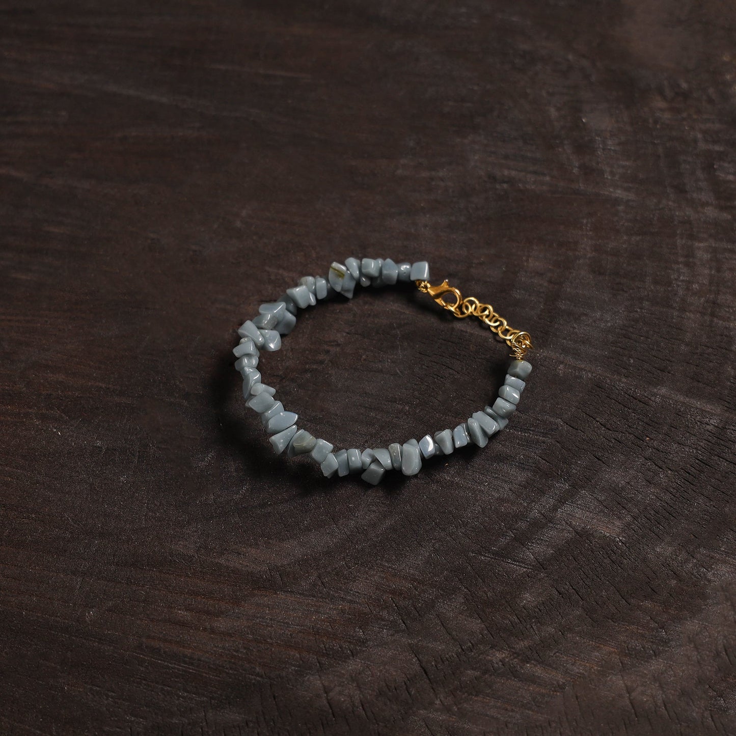 Handcrafted glass stone bracelet 01