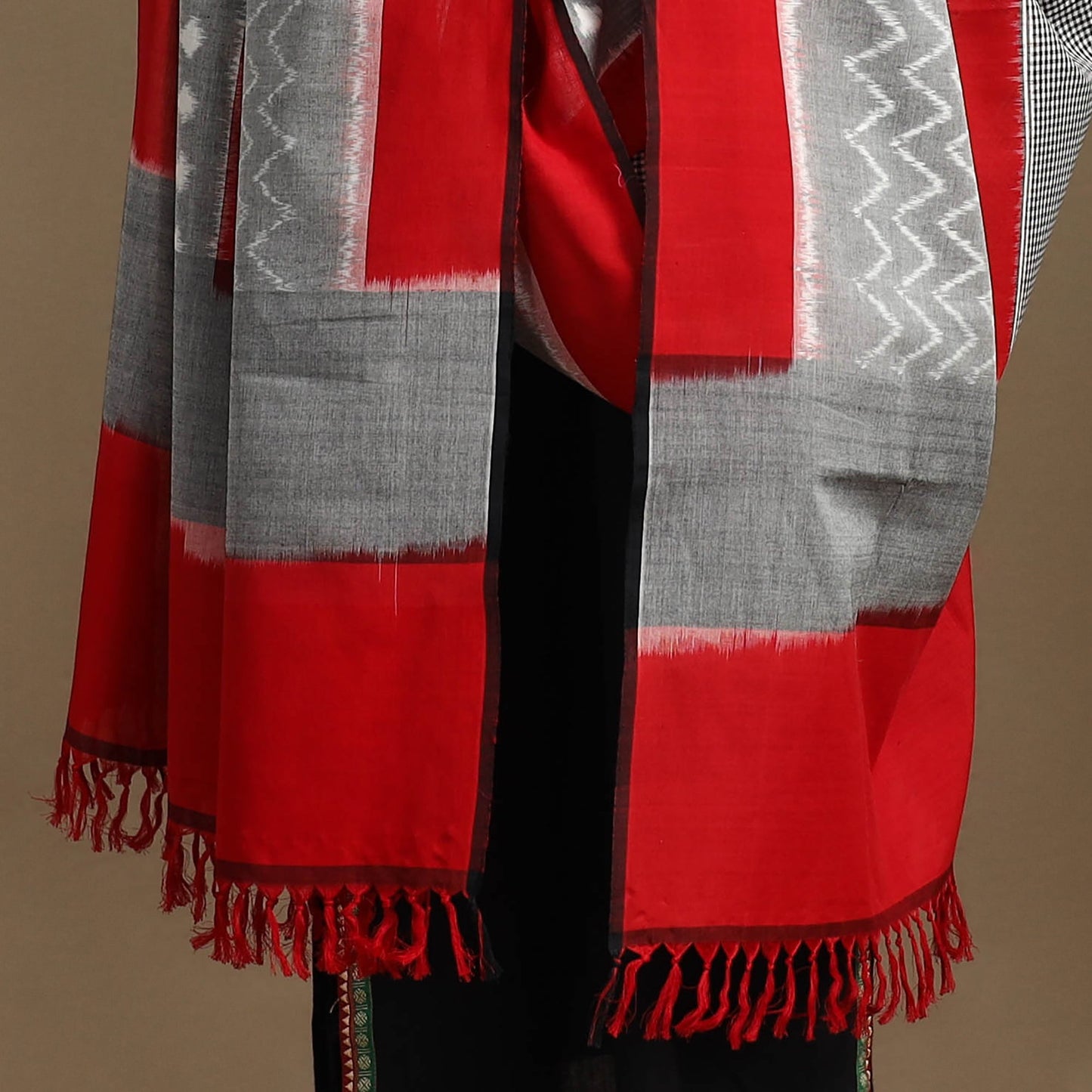 Grey Handloom Cotton Pochampally Ikat Dupatta