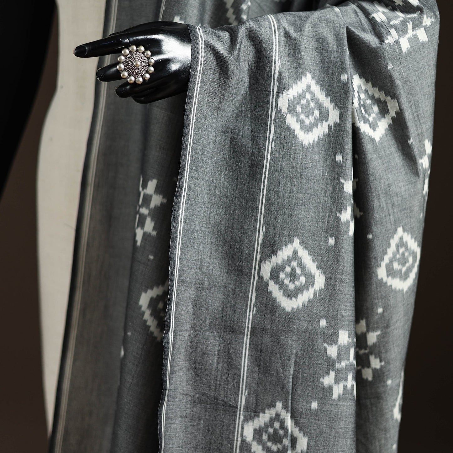 Handloom cotton pochampally ikat dupatta 05 - handcrafted