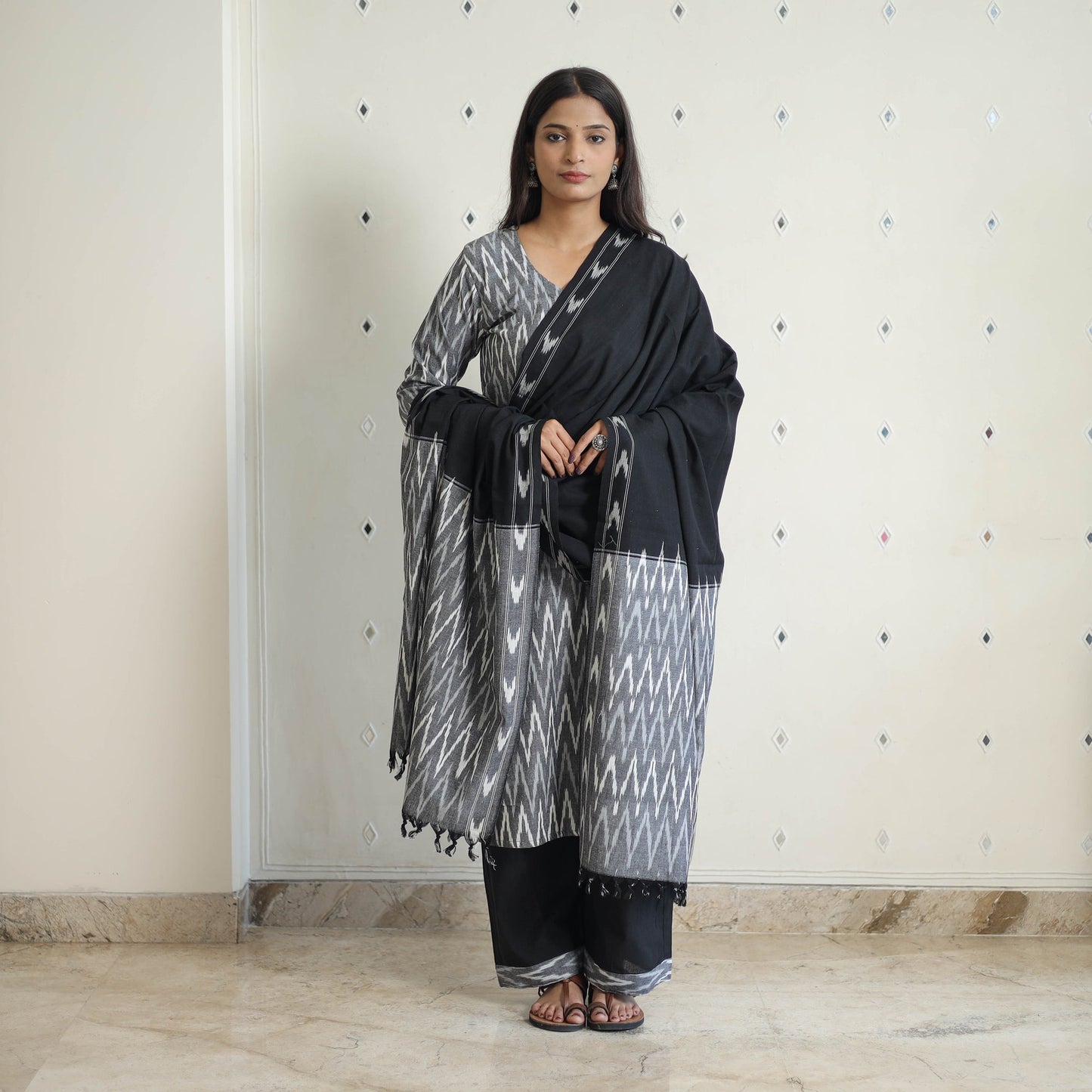 Grey Handloom Cotton Pochampally Ikat Kurta Set