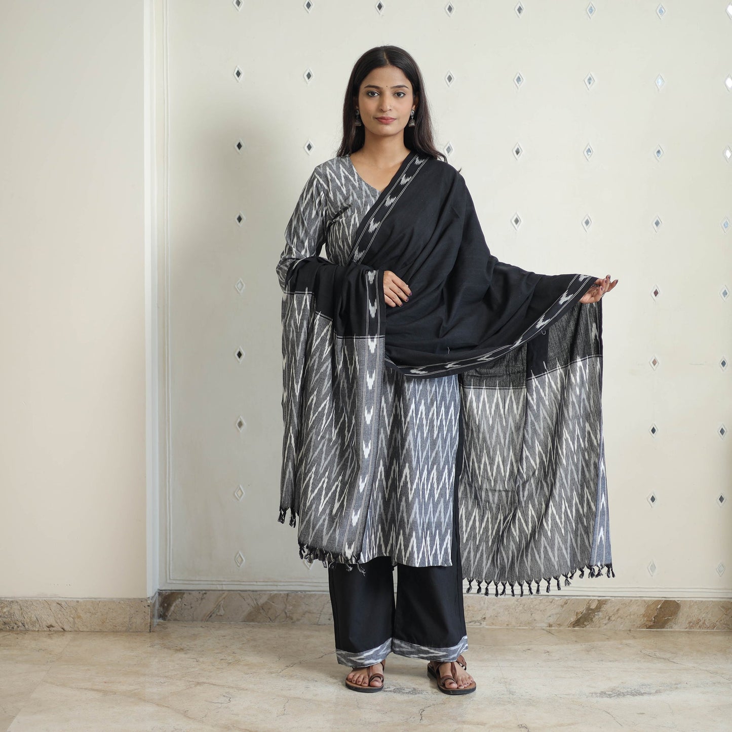 Grey Handloom Cotton Pochampally Ikat Kurta Set
