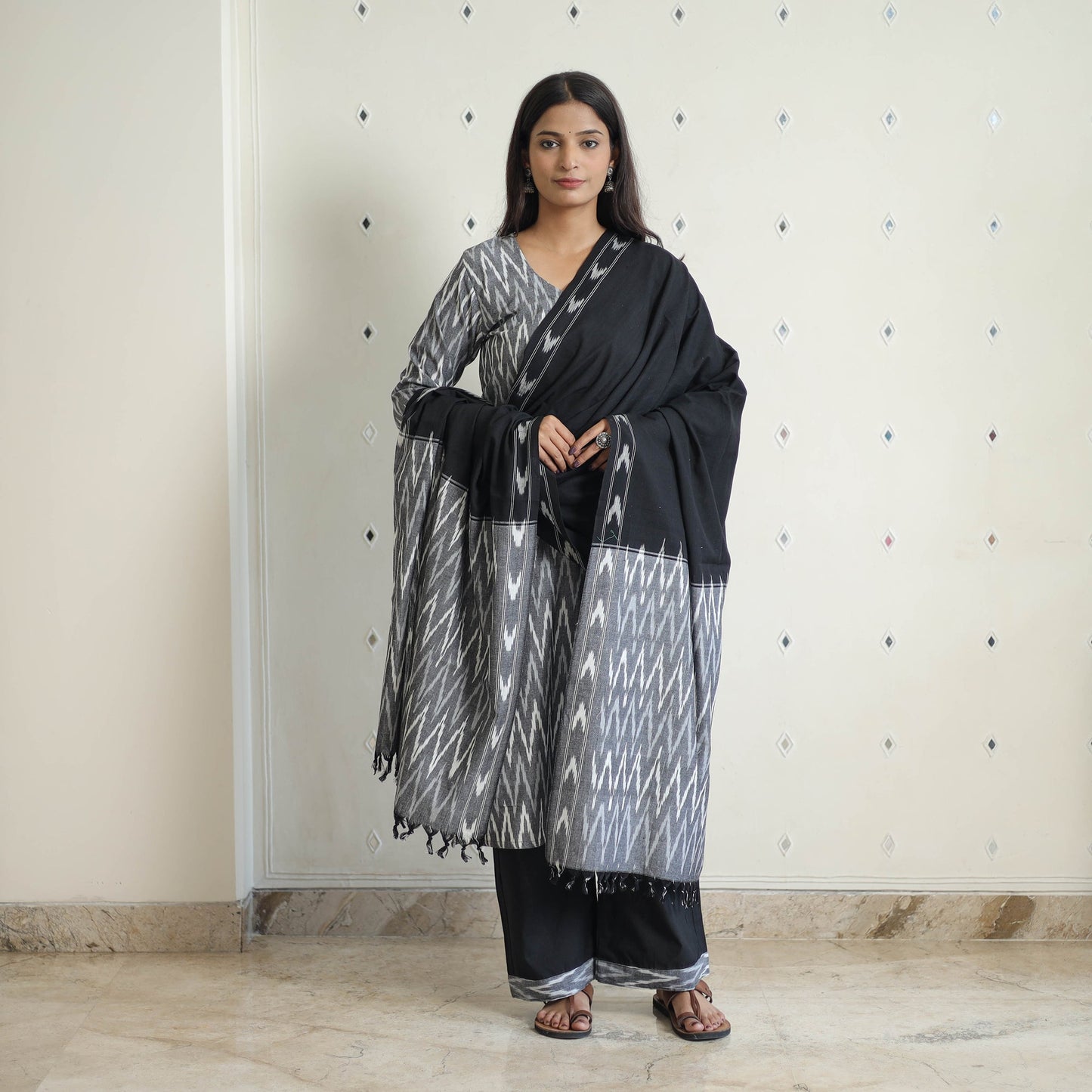 Grey Handloom Cotton Pochampally Ikat Kurta Set