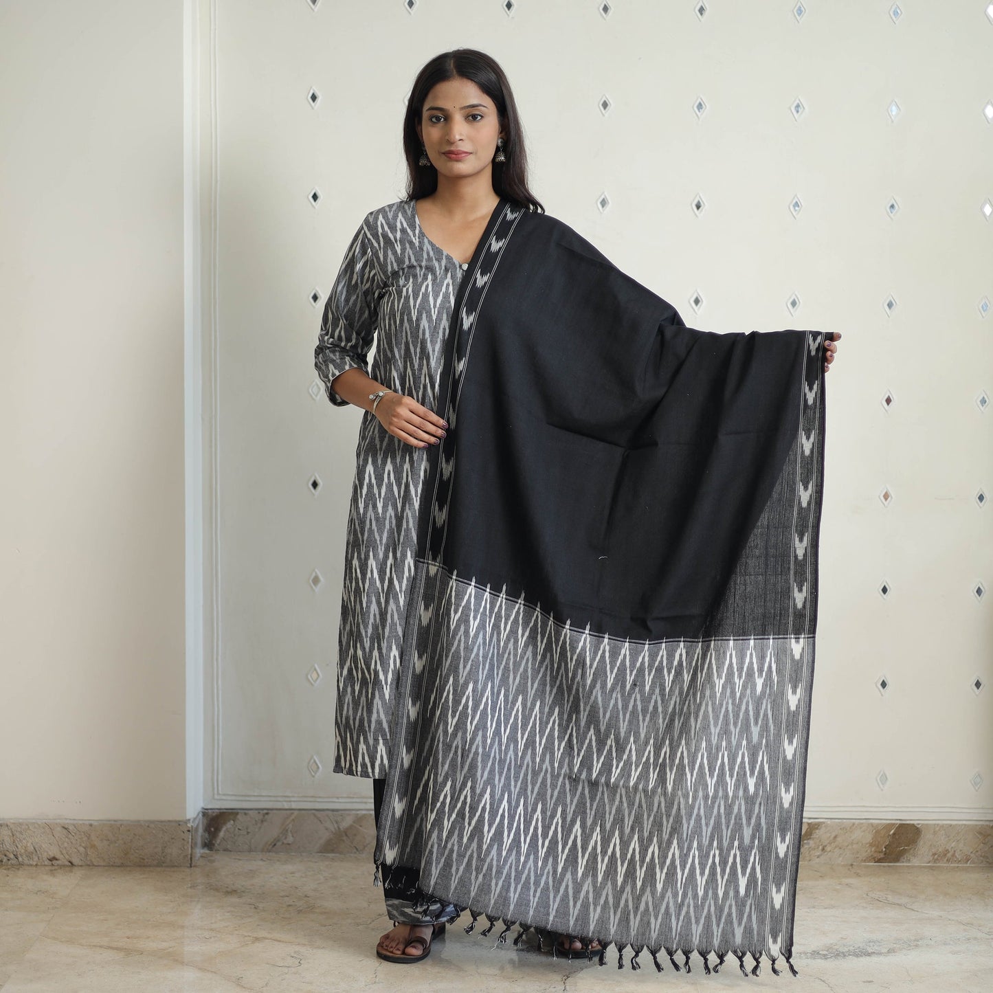 Grey Handloom Cotton Pochampally Ikat Kurta Set