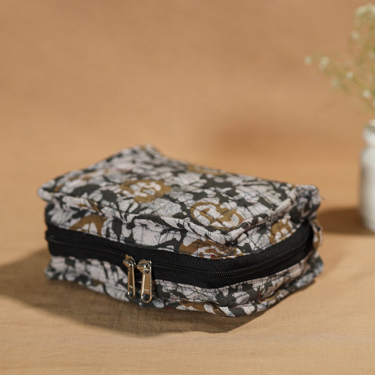 Grey Handmade 4 Pockets Cotton Jewelry Bag 04