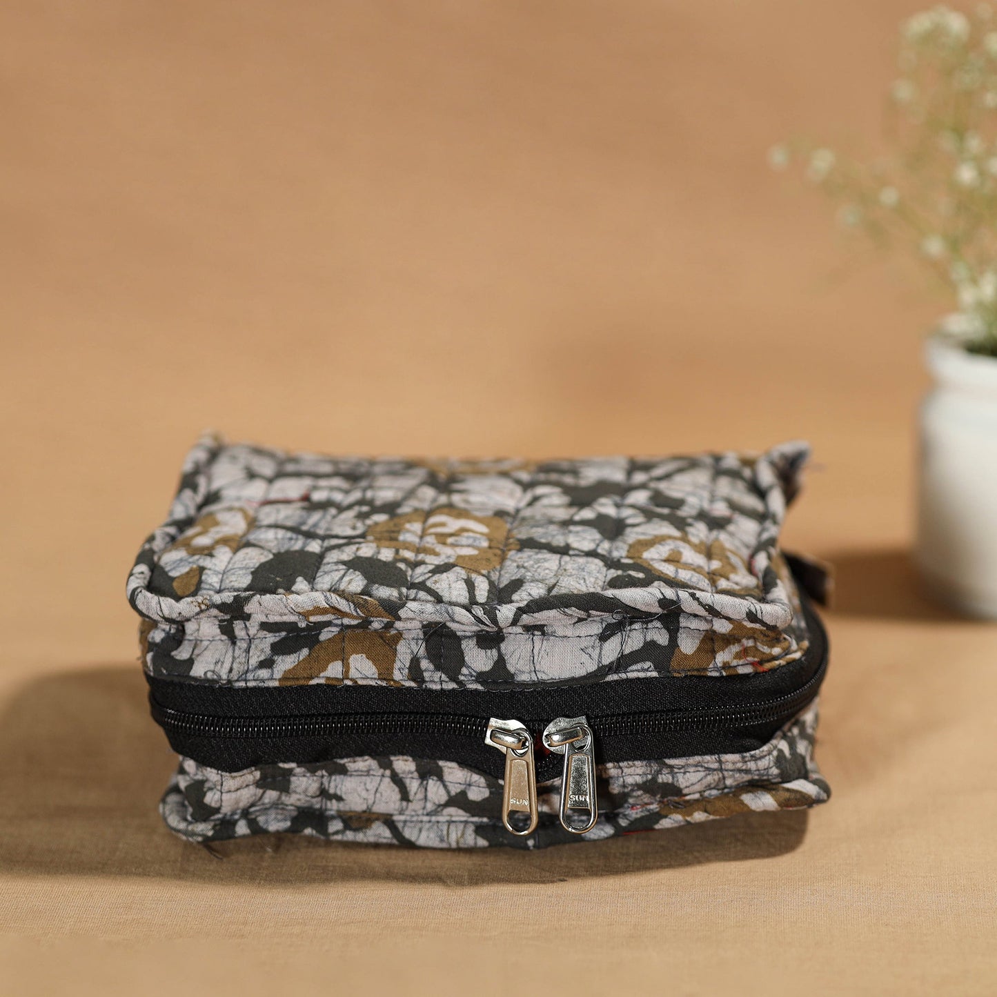 Grey Handmade 4 Pockets Cotton Jewelry Bag 04