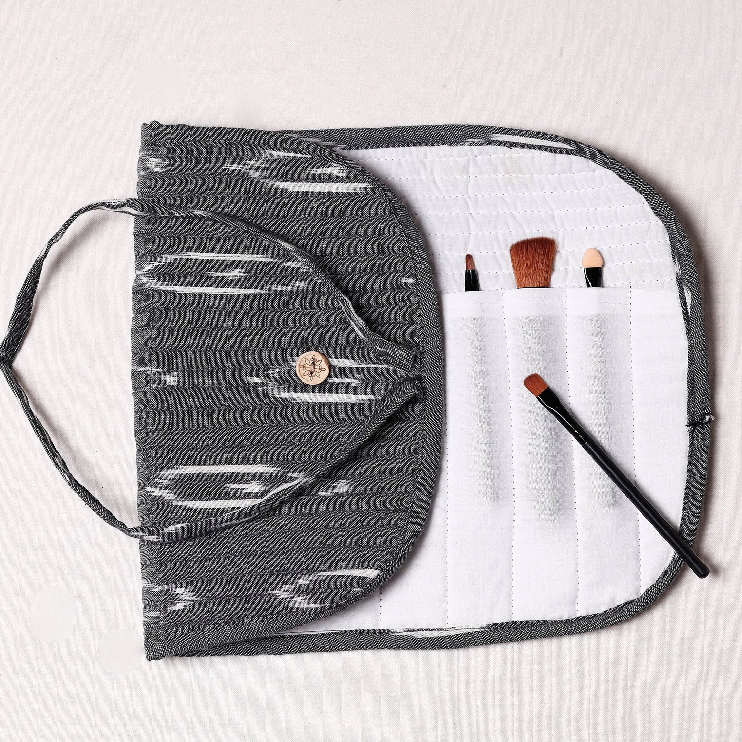 Ikat Fabric Multipurpose Segmented Make-up Brush Wrap Pouch/Case