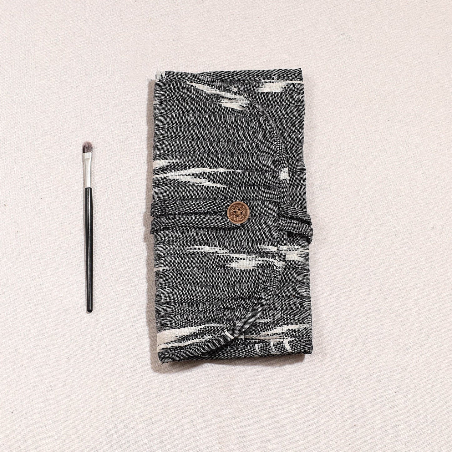 Ikat Fabric Multipurpose Segmented Make-up Brush Wrap Pouch/Case