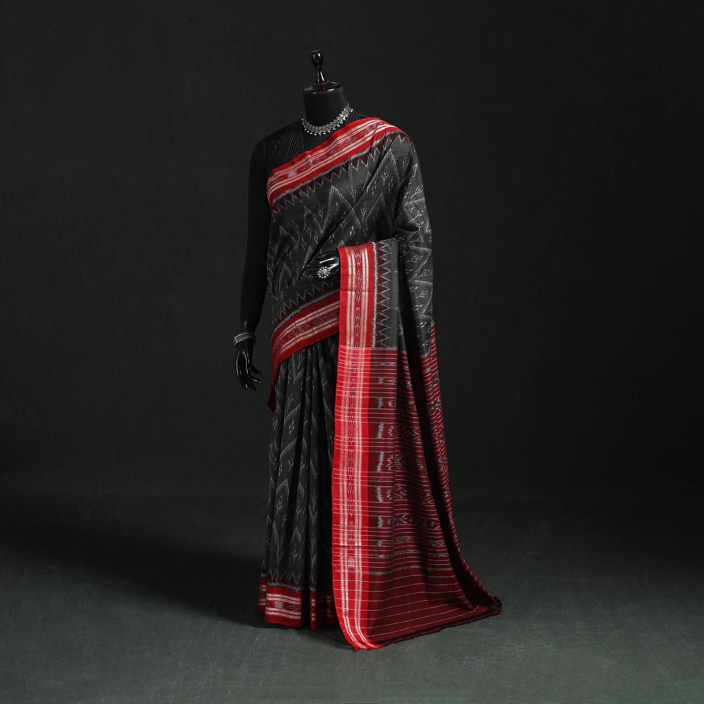 Ikat handloom cotton sambalpuri saree 23 - handcrafted