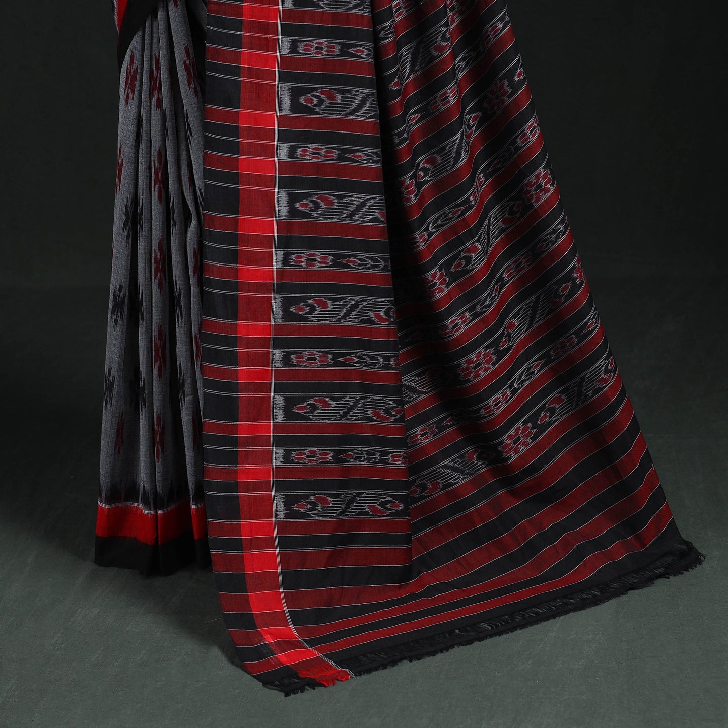 Ikat handloom cotton sambalpuri saree 45 - handcrafted