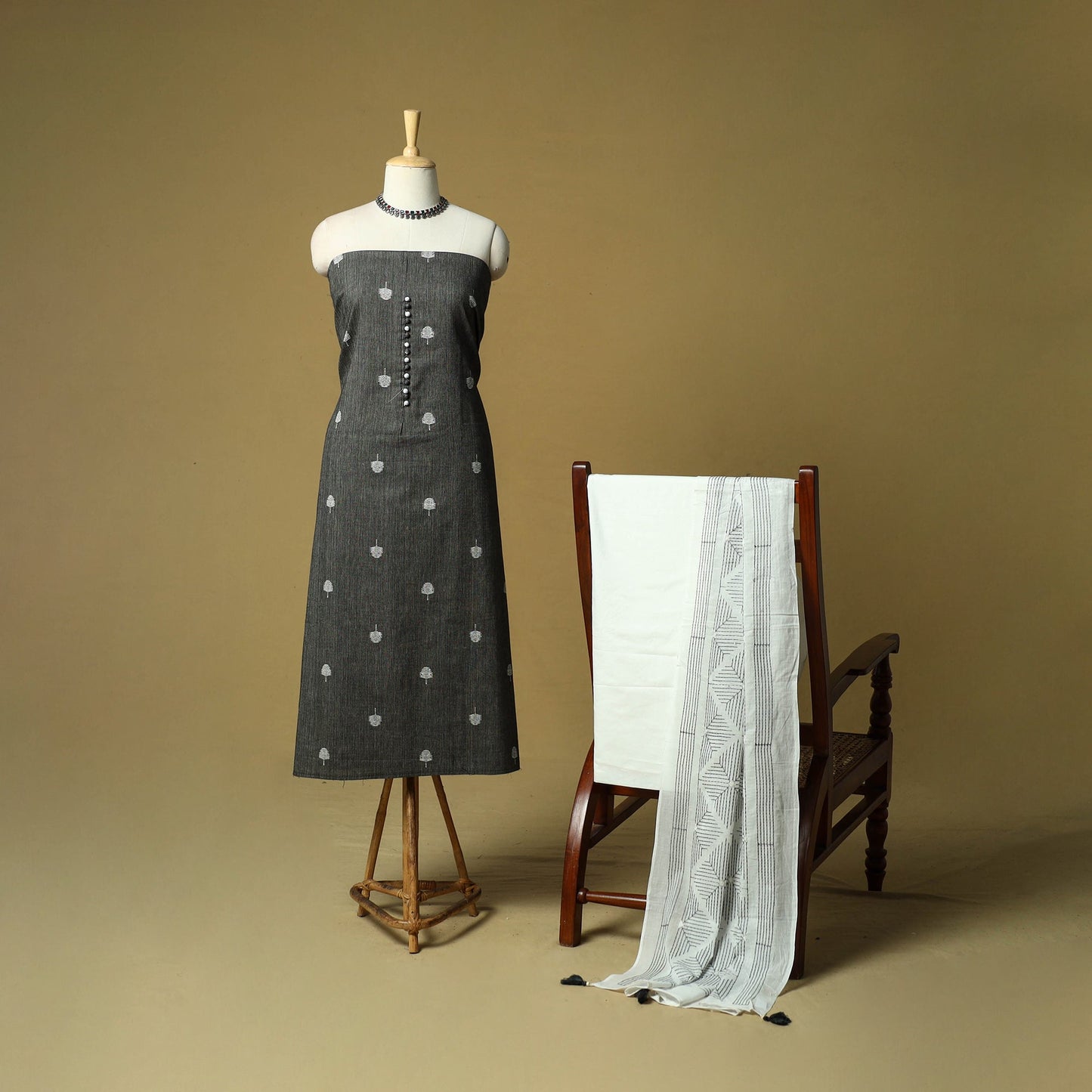 Jacquard cotton 3pc unstitched dress material 82