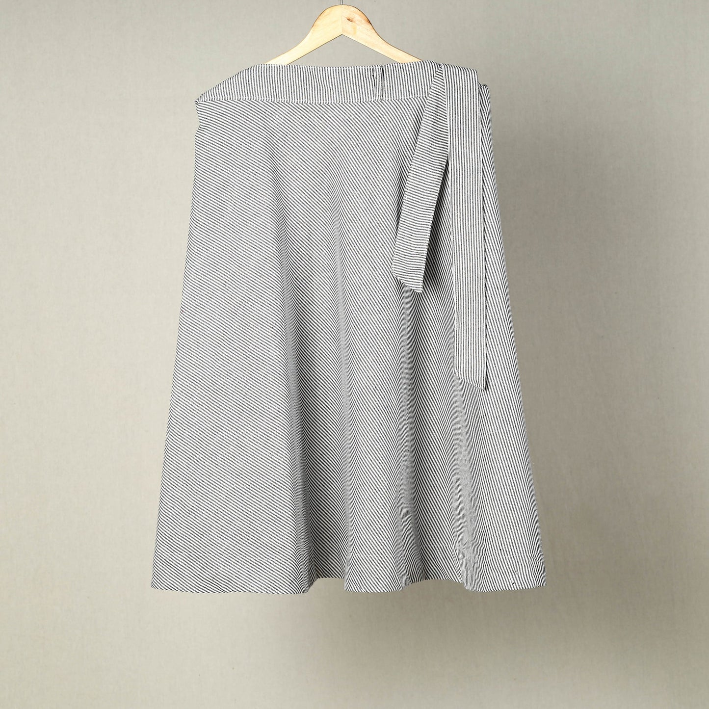 Grey Jhiri Handloom Cotton Wrap Around Plain Skirt
