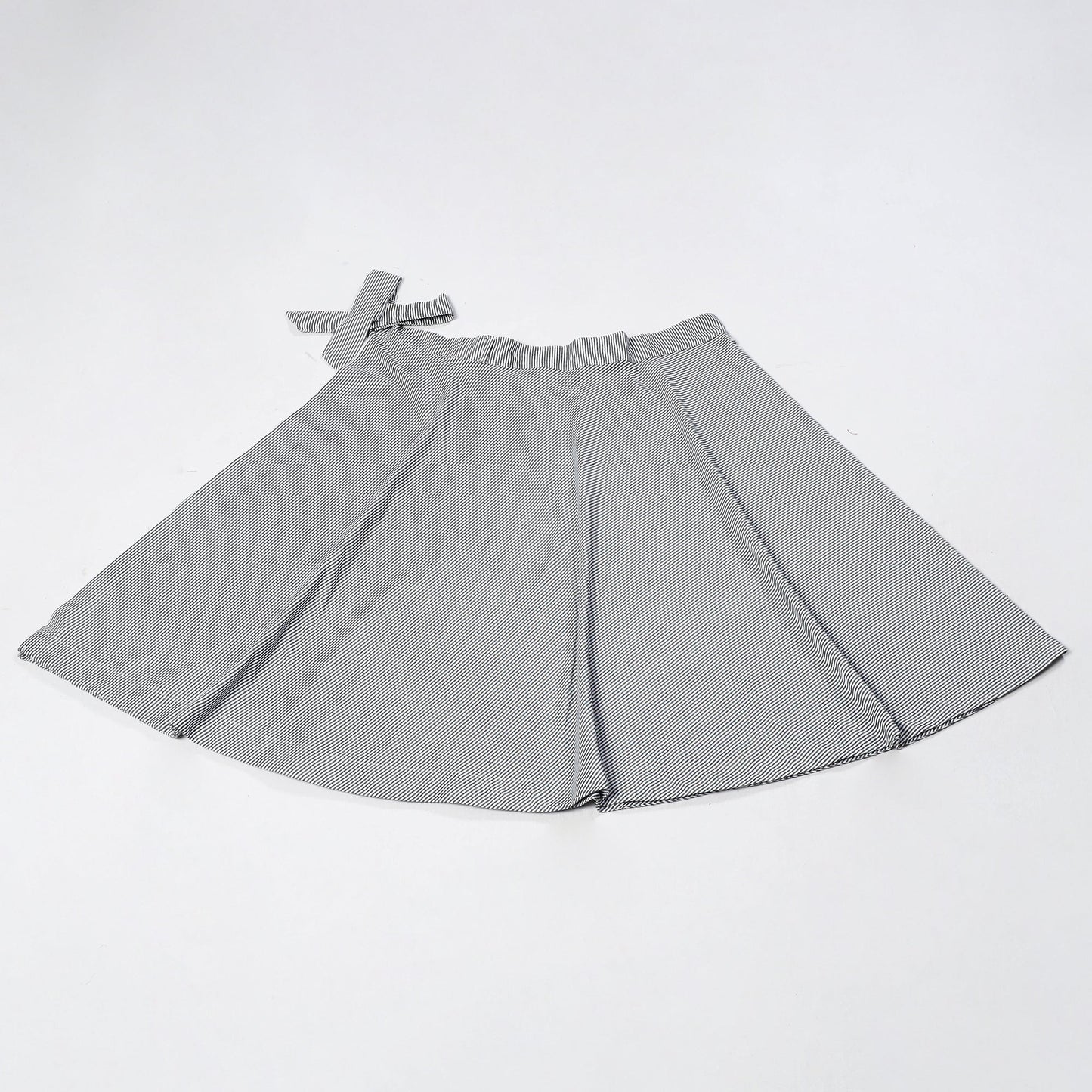 Grey Jhiri Handloom Cotton Wrap Around Plain Skirt
