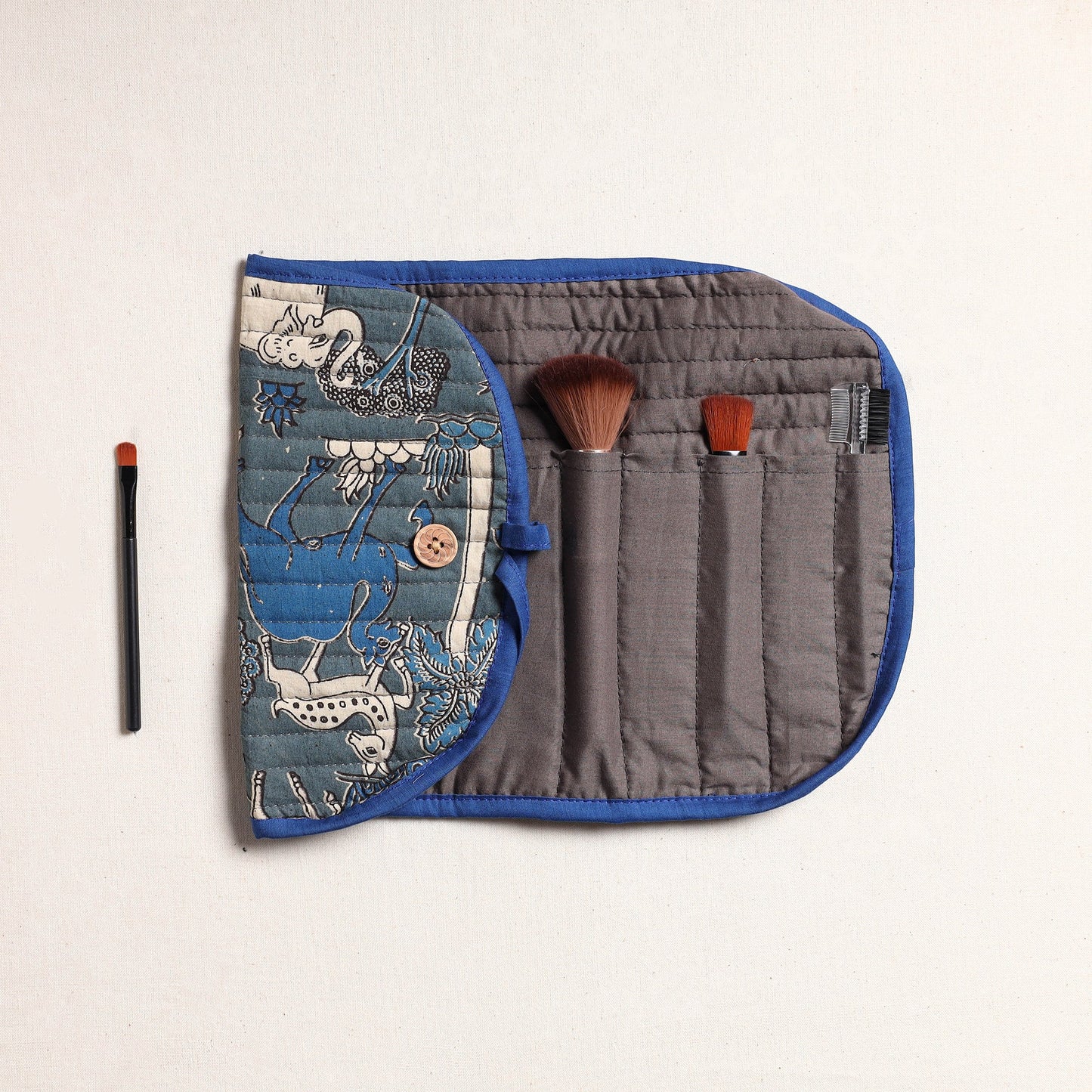 Kalamkari Fabric Multipurpose Segmented Make-up Brush Wrap Pouch/Case