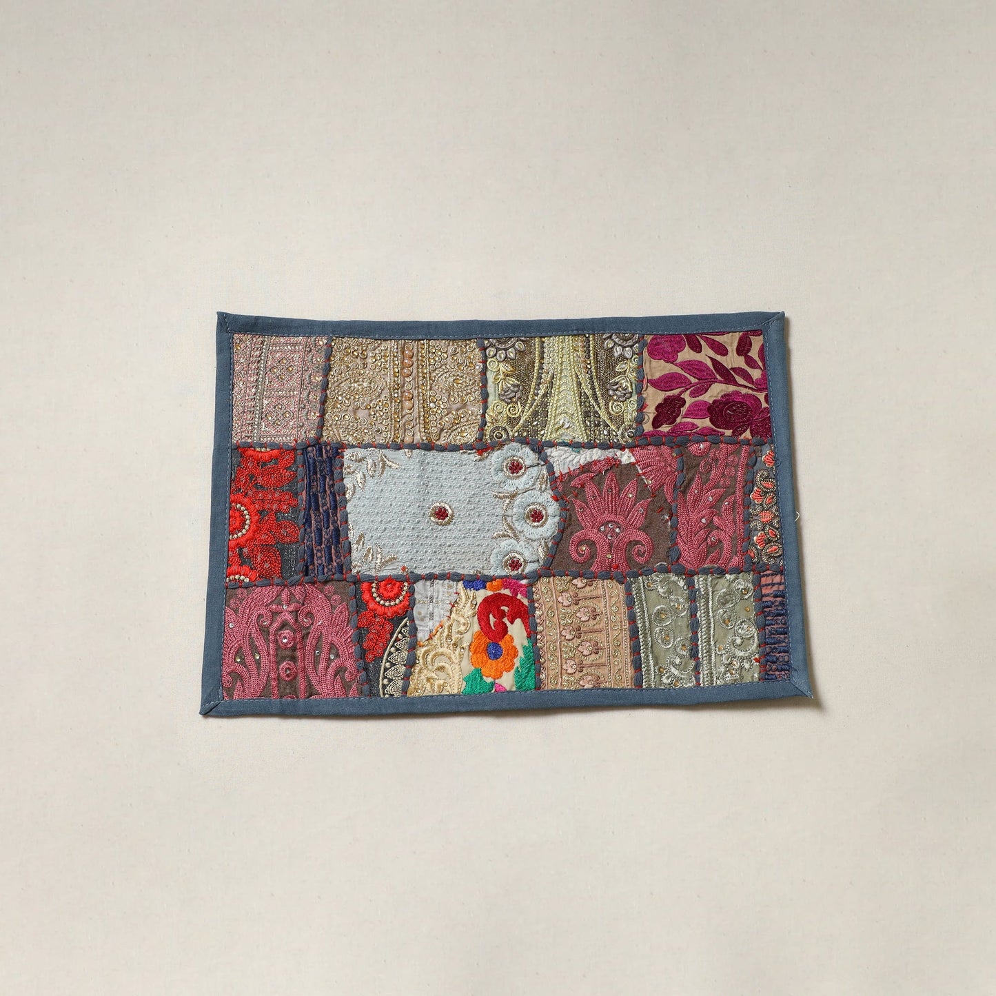 Khambadiya patchwork table mat (12 x 18 in) 13 - handcrafted