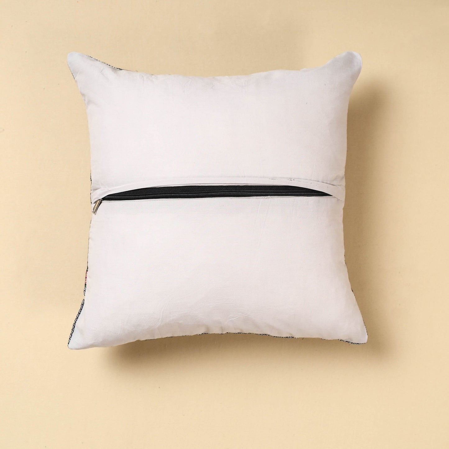 khun cushion cover