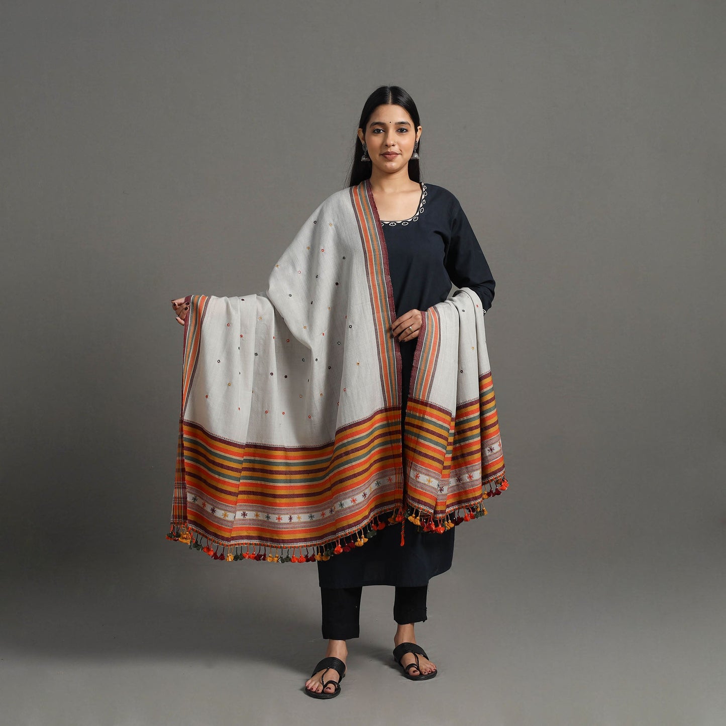 Grey - Kutch Embroidery Mirror Work Handwoven Woolen Shawl 02