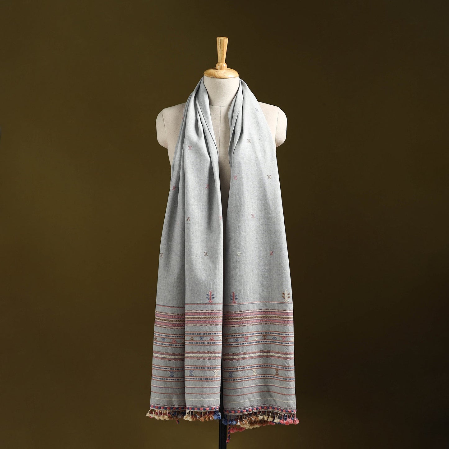 Kutch handwoven merino wool shawl 64 - handcrafted