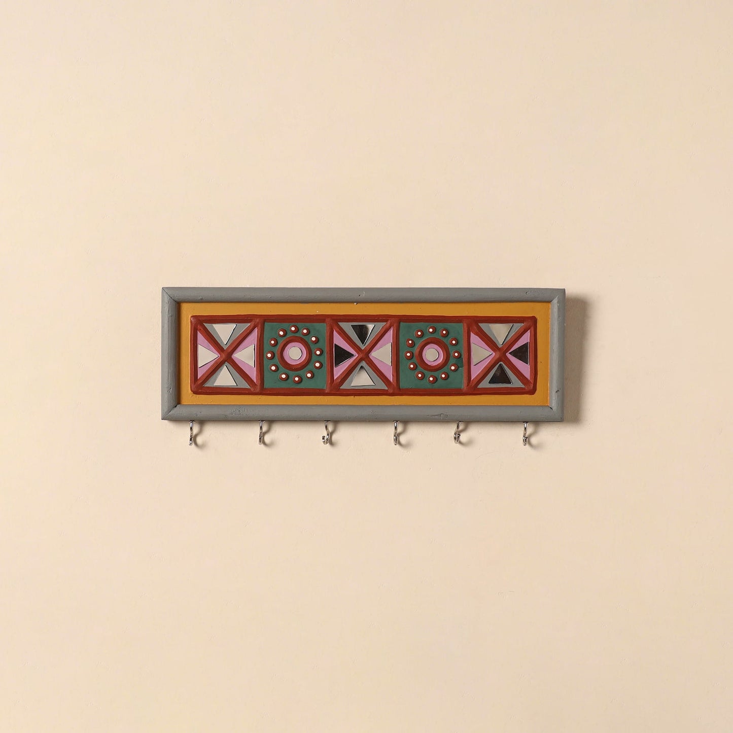 Kutch mud mirror work lippan art key holder (4 x 12 in) 16