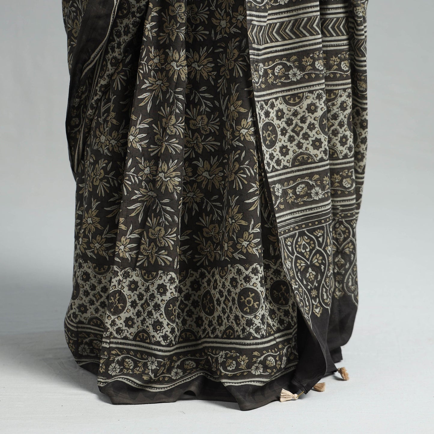 Brown Natural Dyed Block Print Mul Cotton Ajrakh Saree