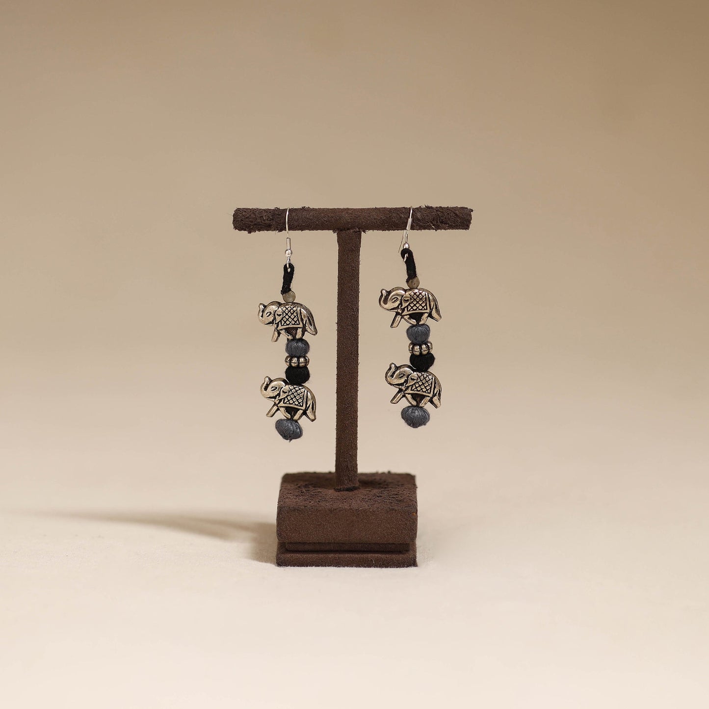 Grey - patwa thread beads earrings by kailash 36