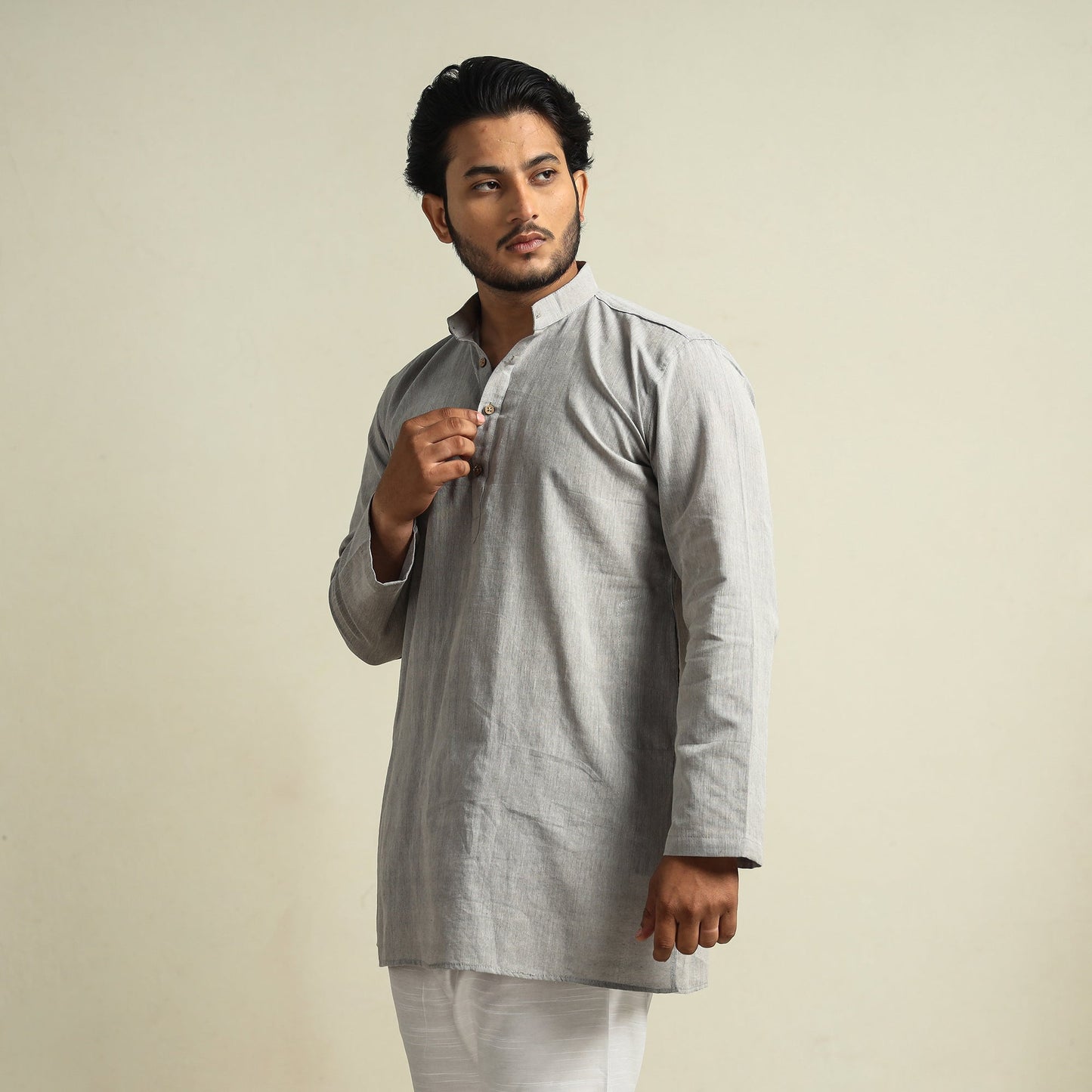 Buy Plain Handloom Cotton Men Short Kurta Online at iTokri.com