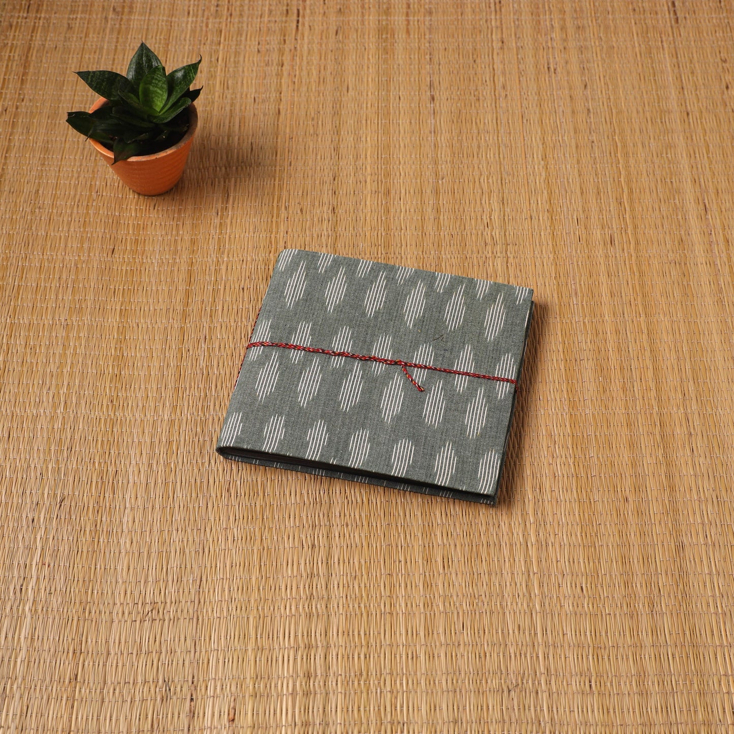 Pochampally ikat fabric cover handmade paper photo album (9