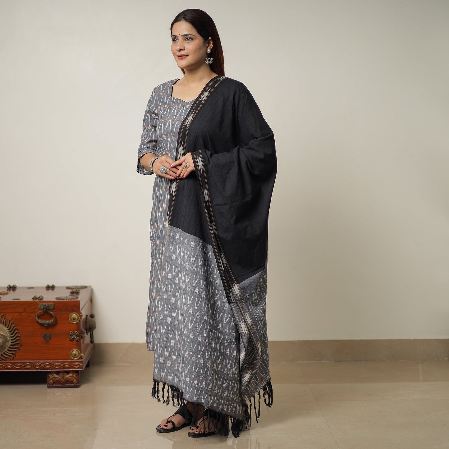 Pochampally Ikat Weave Cotton Kurta with Palazzo & Dupatta Set 01