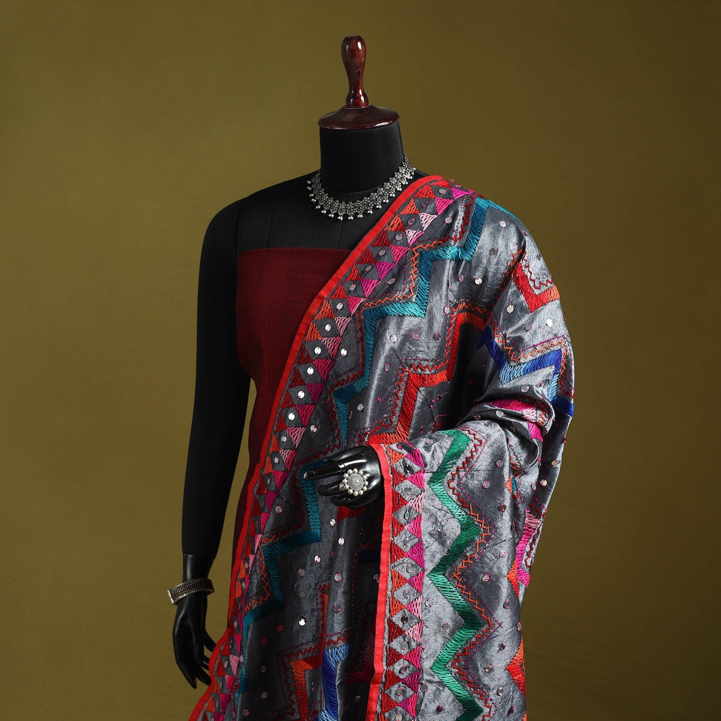 Ranihati chanderi silk zig zag hand embroidery dupatta 21