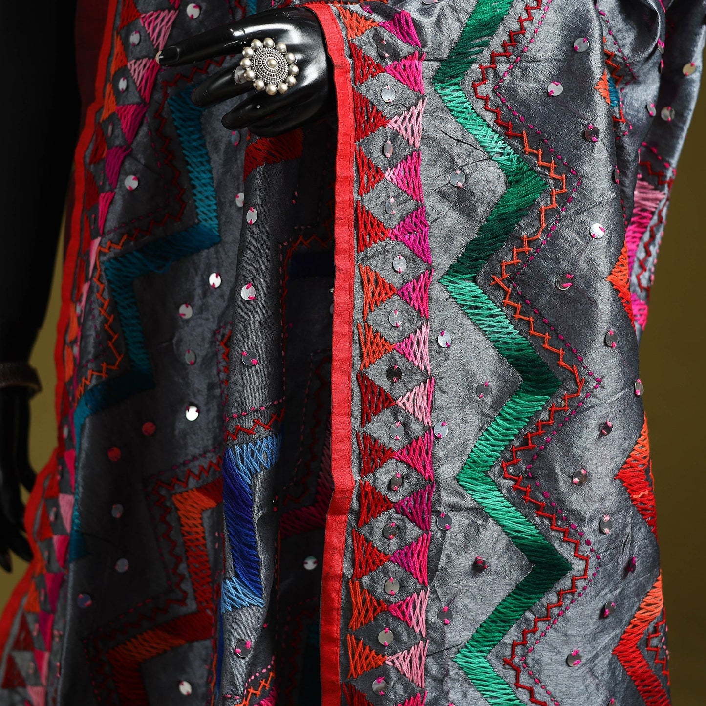 Ranihati chanderi silk zig zag hand embroidery dupatta 21