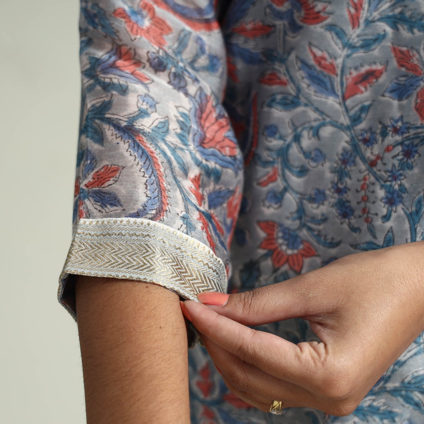 Sanganeri Block Printed Maheshwari Silk Kurta with Palazzo & Dupatta Set Online at iTokri.com