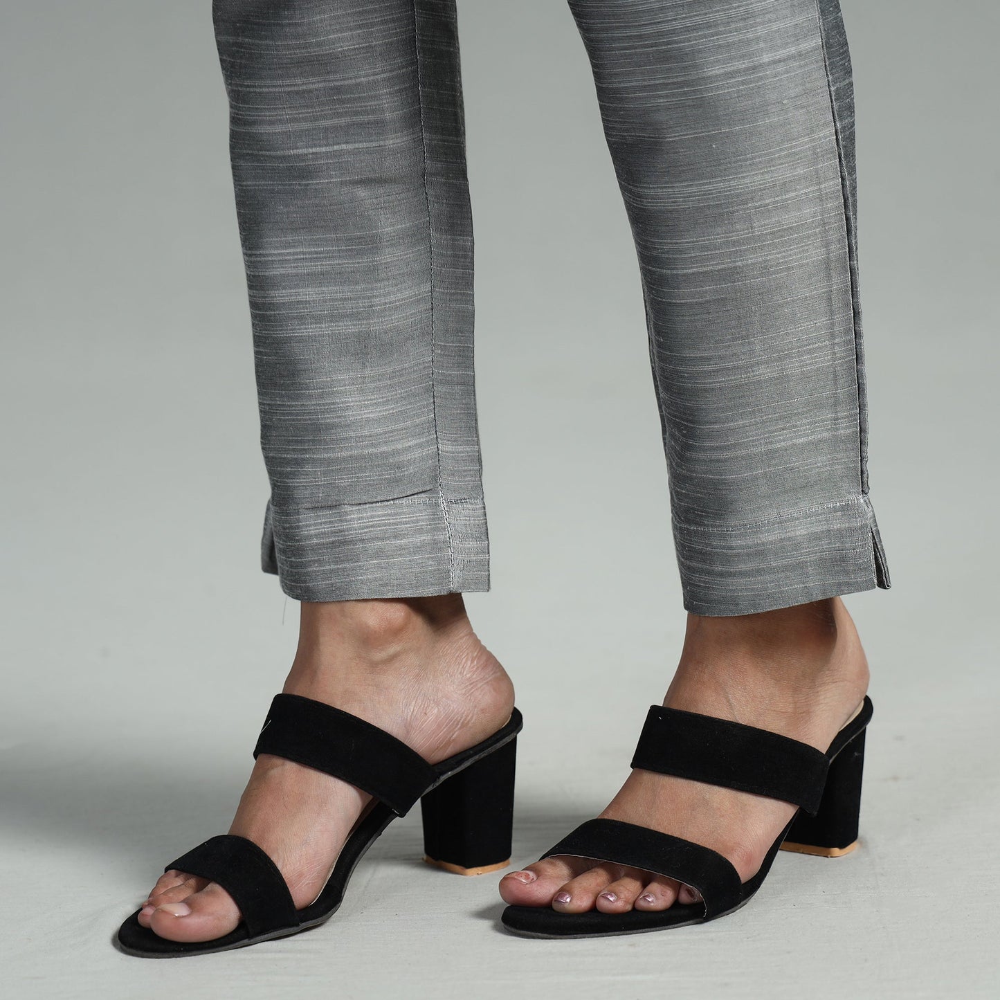 Silk Tapered Casual Pant for Women 07