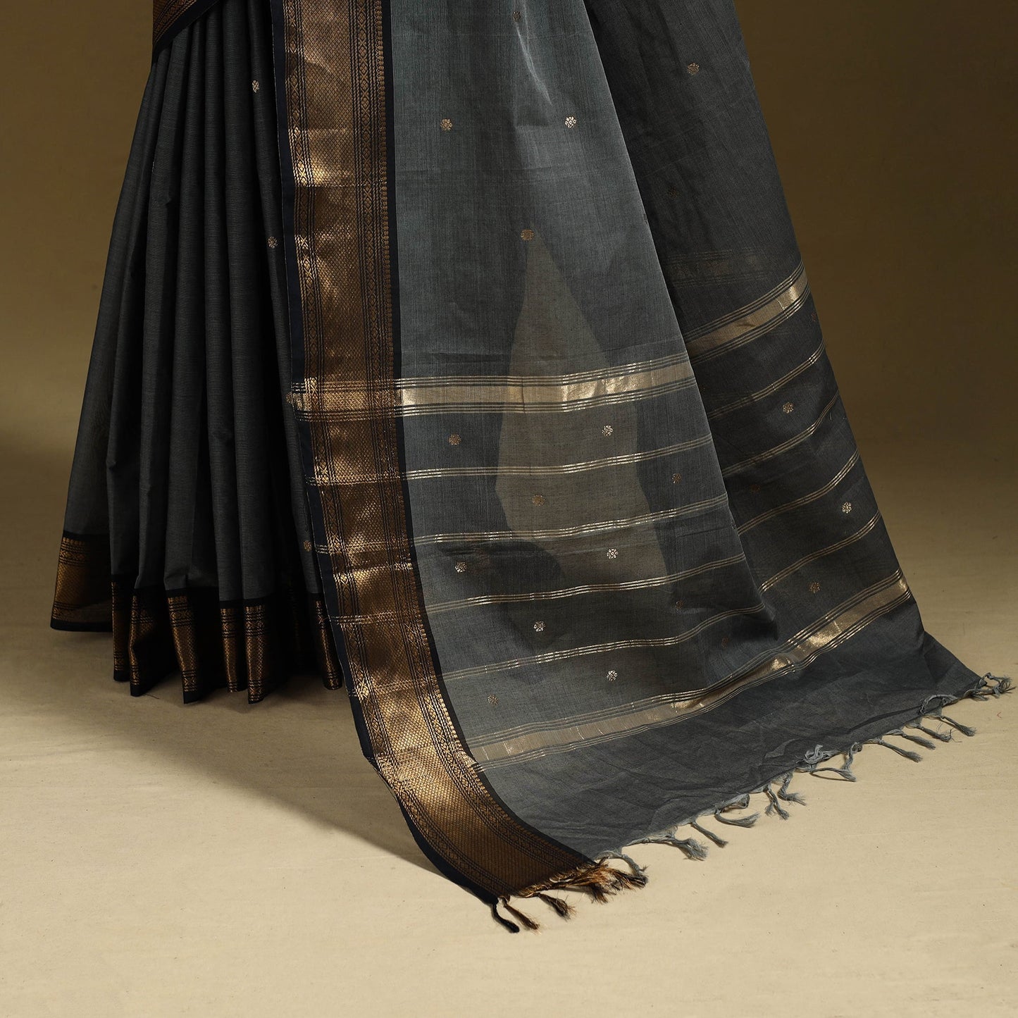 Thread buti cotton kanchipuram saree with border 54