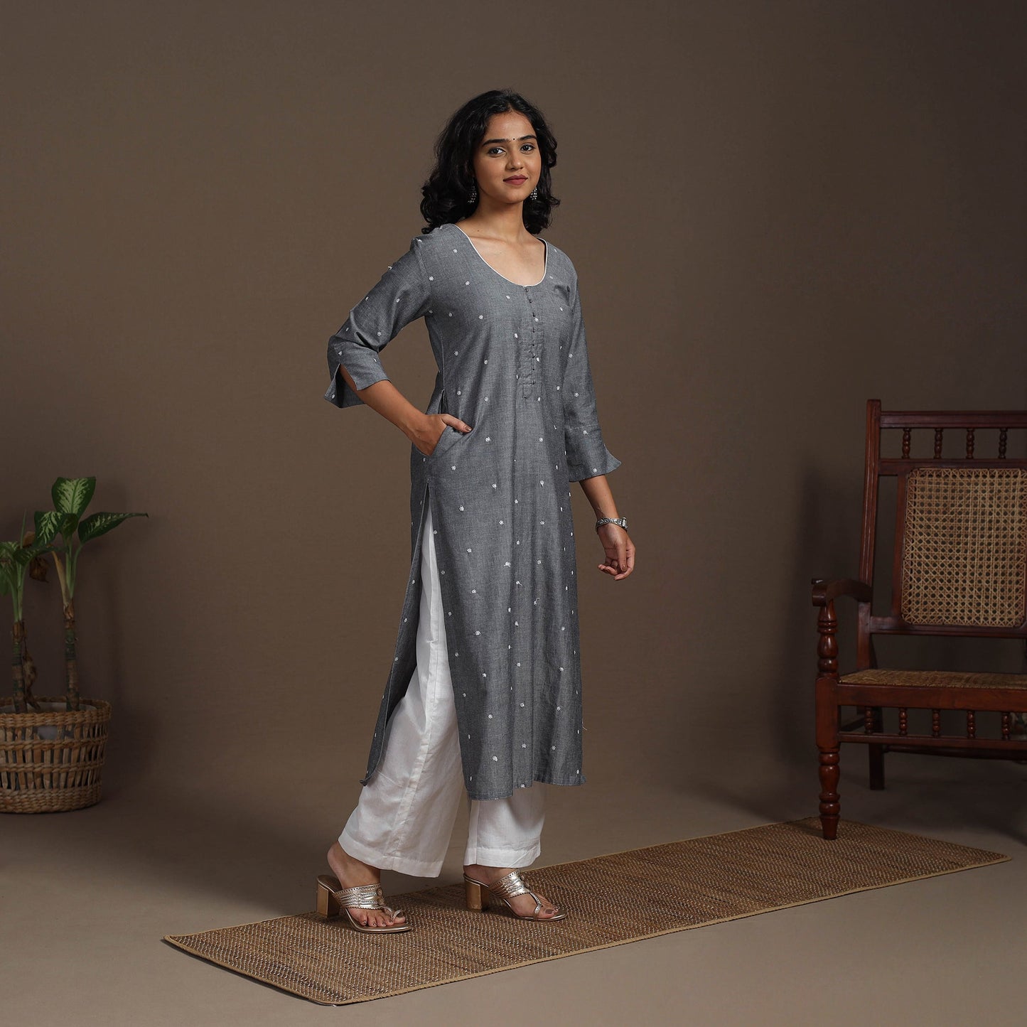 Grey Thread Buti Work Cotton Plain Kurta Set (Set of 2)