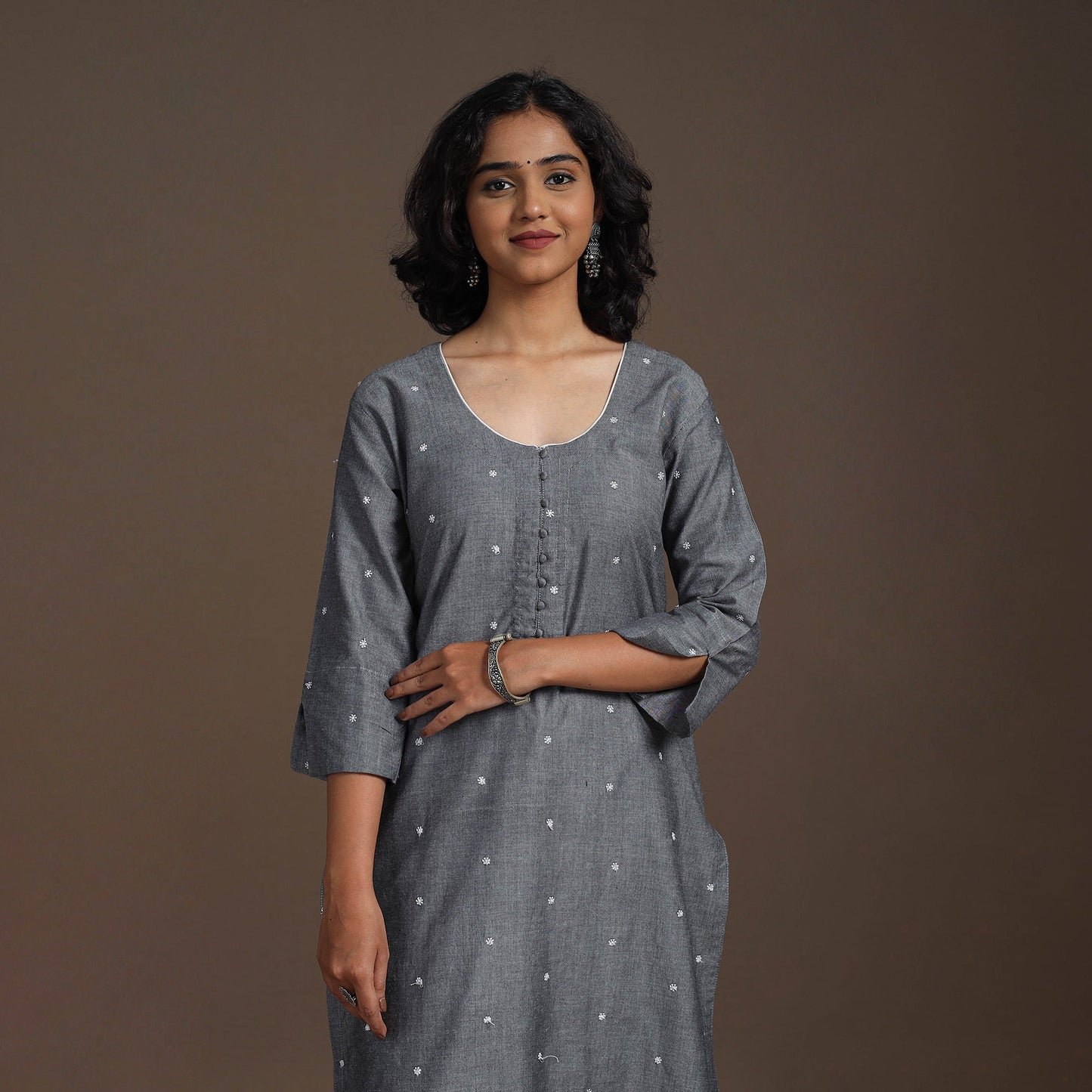Grey Thread Buti Work Cotton Plain Kurta Set (Set of 2)