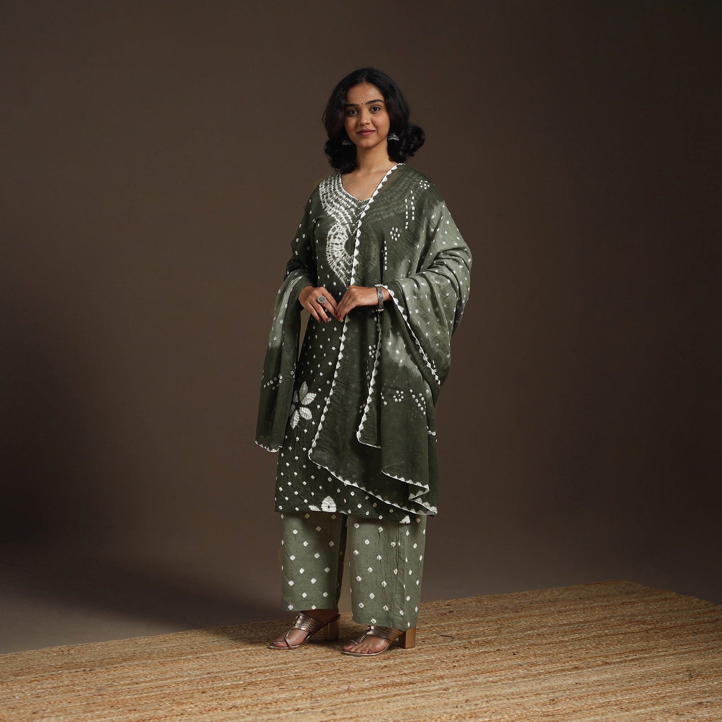 Grey - tie-dye cotton bandhani kurta set (set of 3) 05