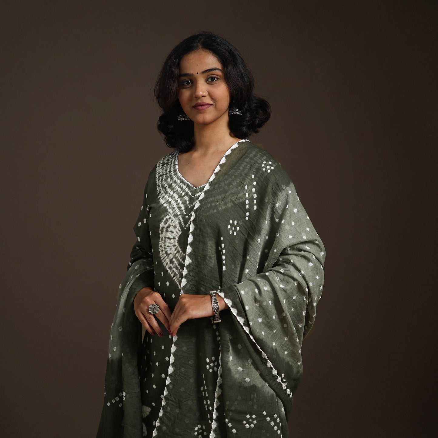 Grey - tie-dye cotton bandhani kurta set (set of 3) 05