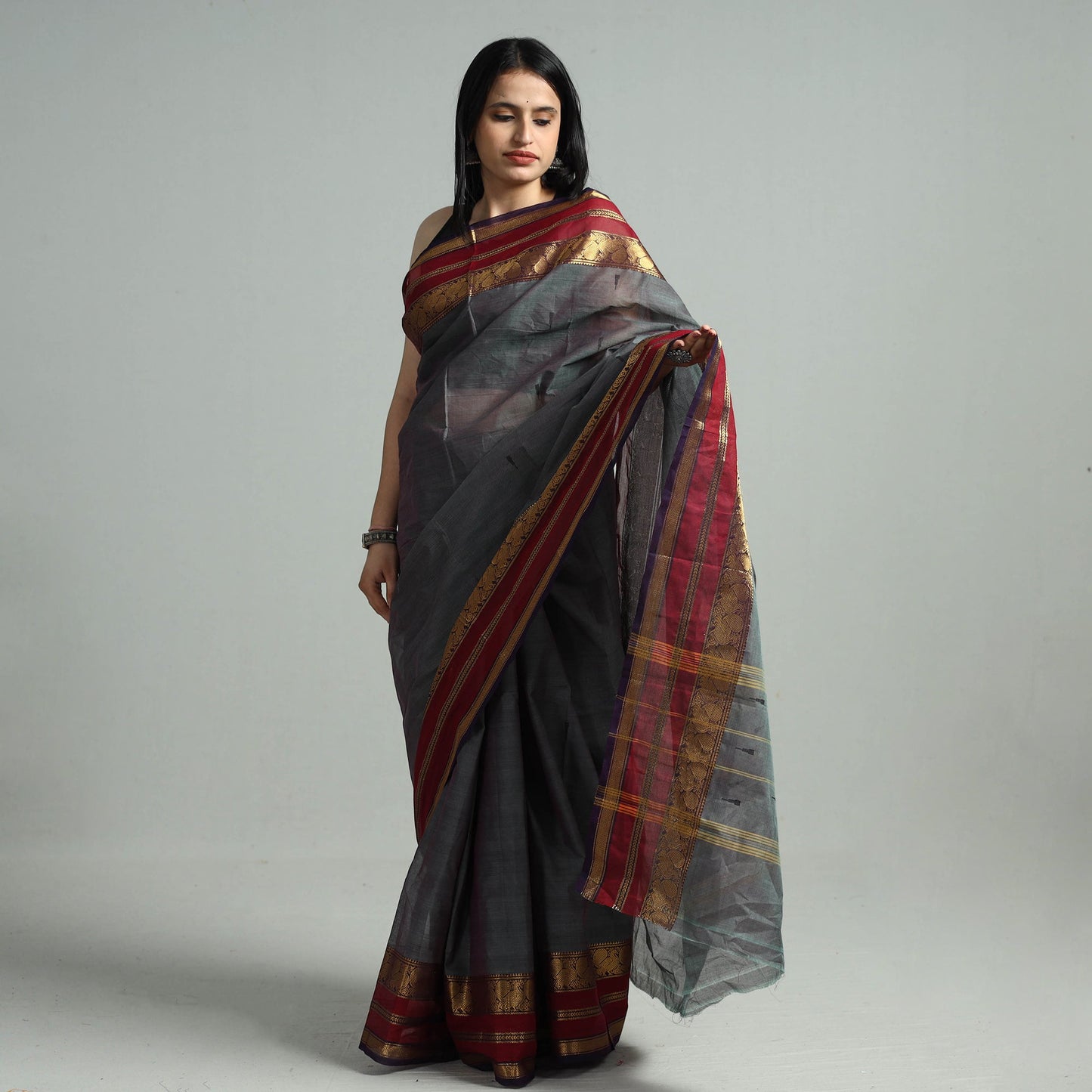 Traditional Kanchipuram Cotton Saree with Zari Border