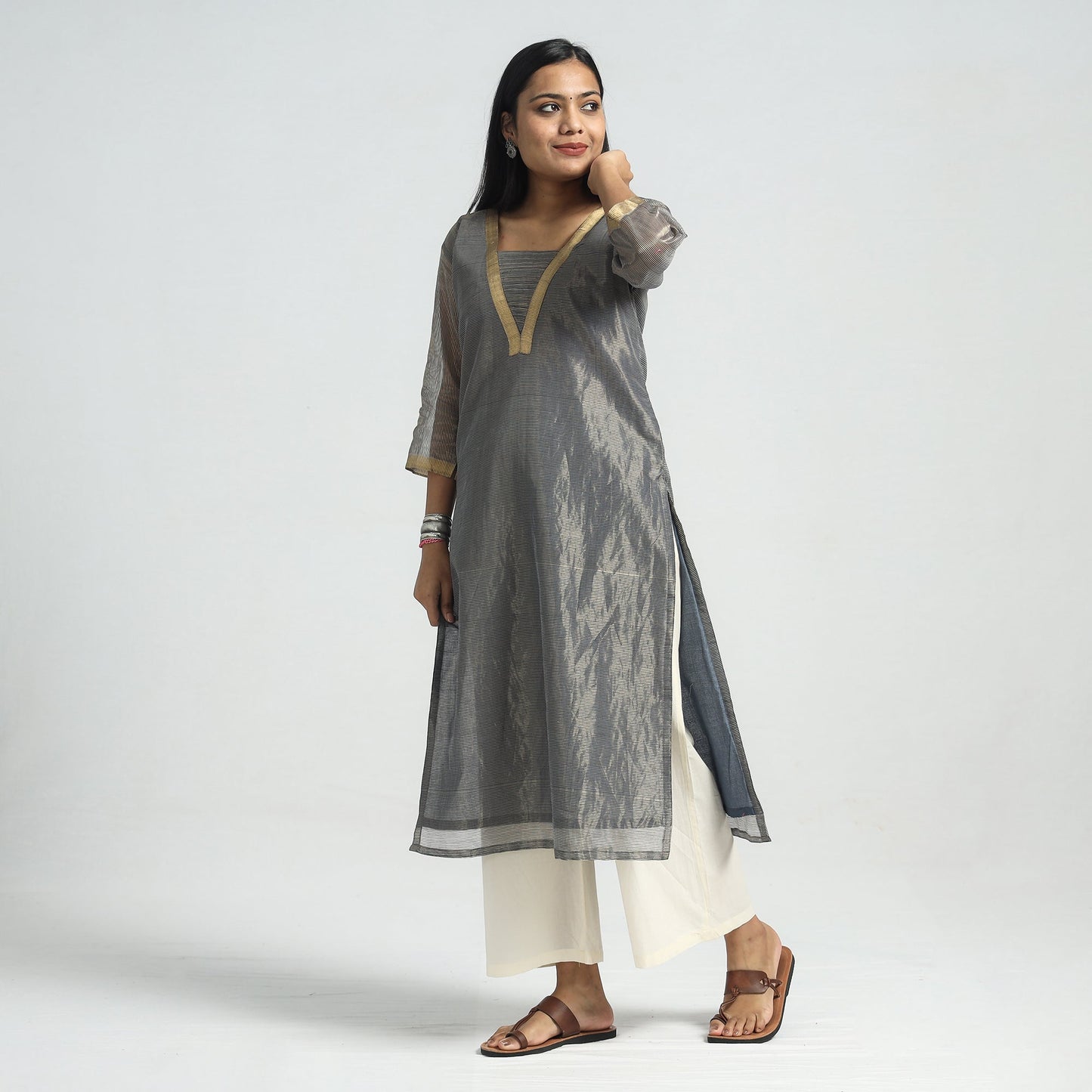 Traditional Maheshwari Handloom Silk Cotton Tissue Zari Work Kurta with Dupatta Set Online at iTokri.com
