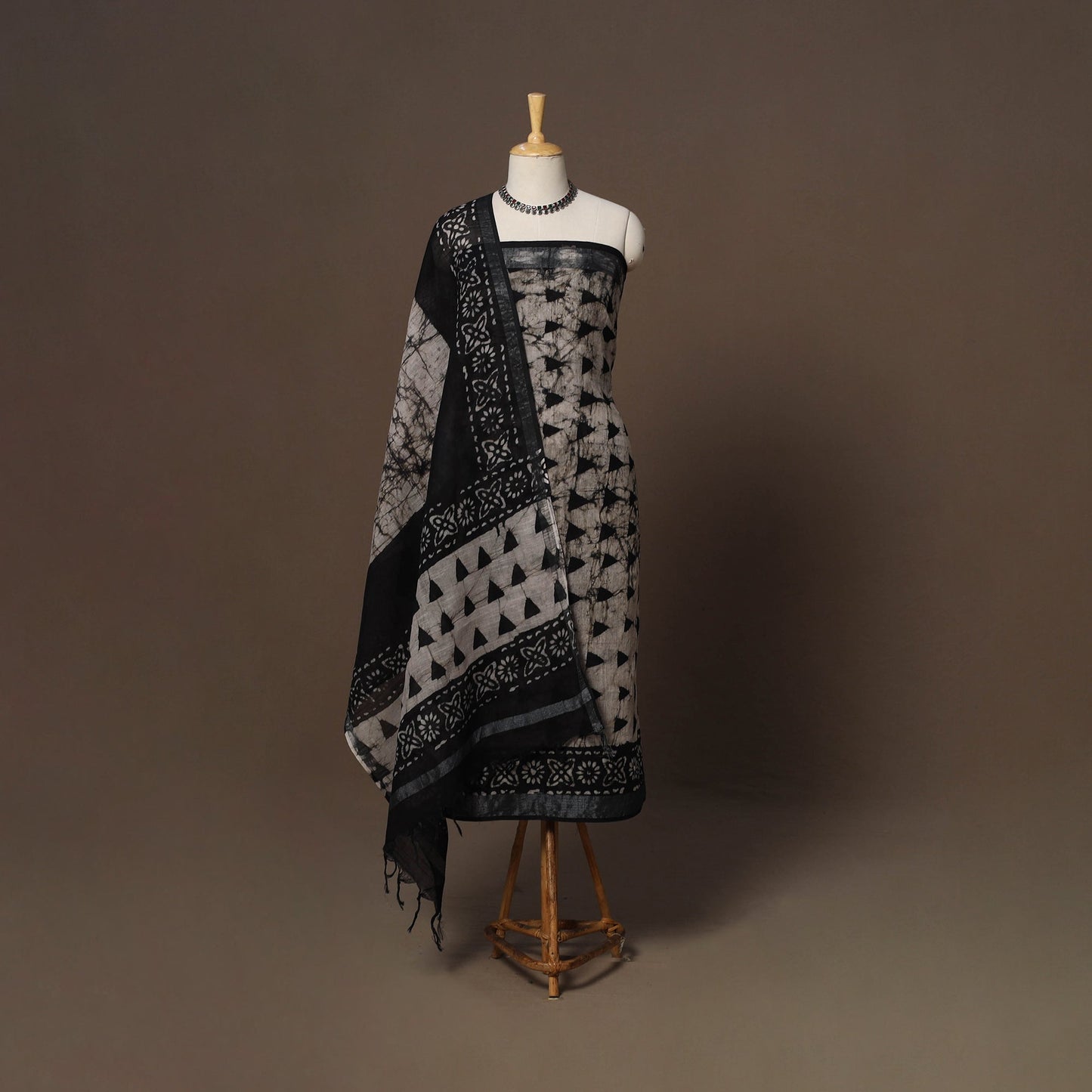 Hand block batik print linen 3pc unstitched dress material